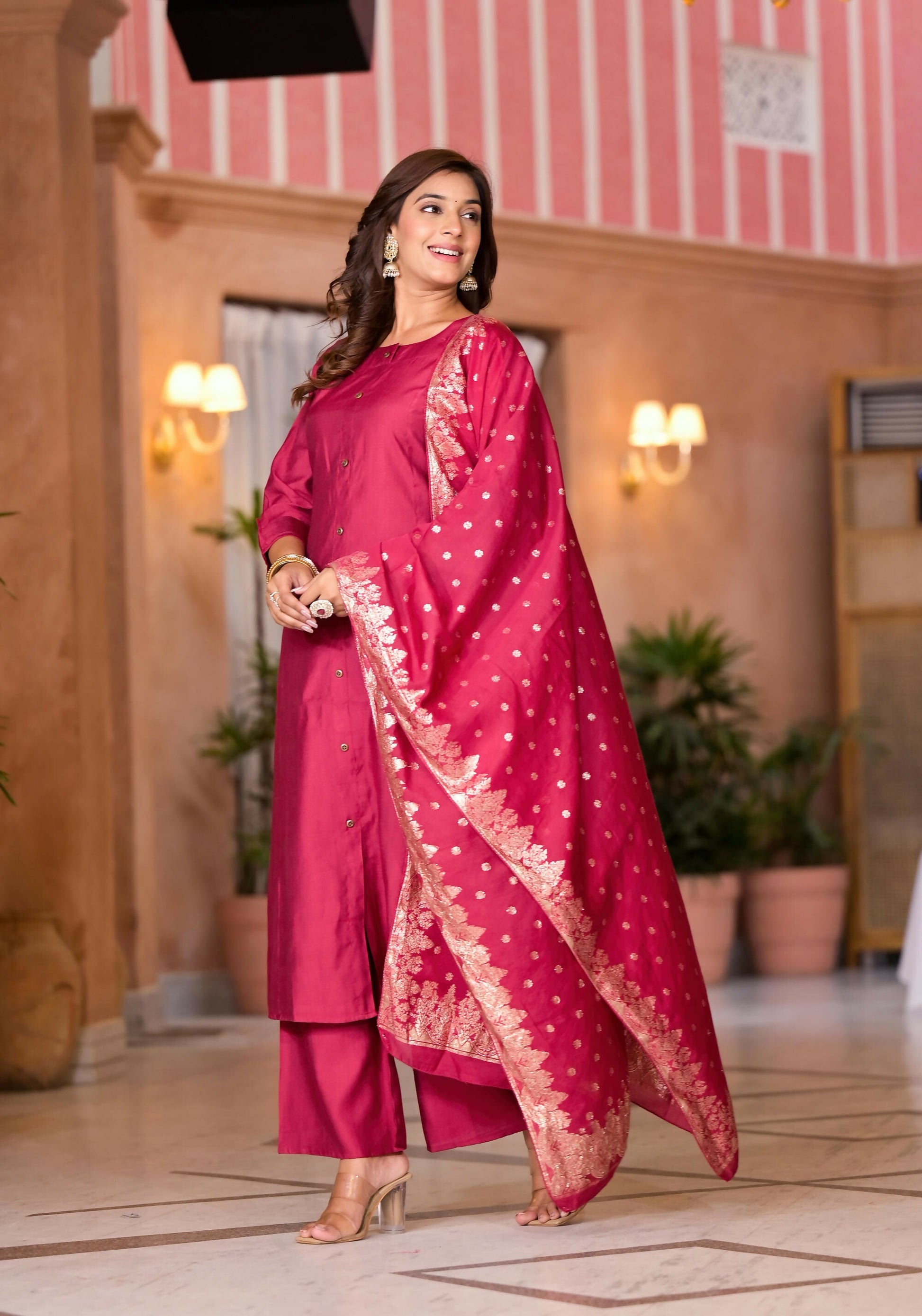 Juniper Women's Fuchsia Zari Embroidered Cotton Kurta Set With Button Closure