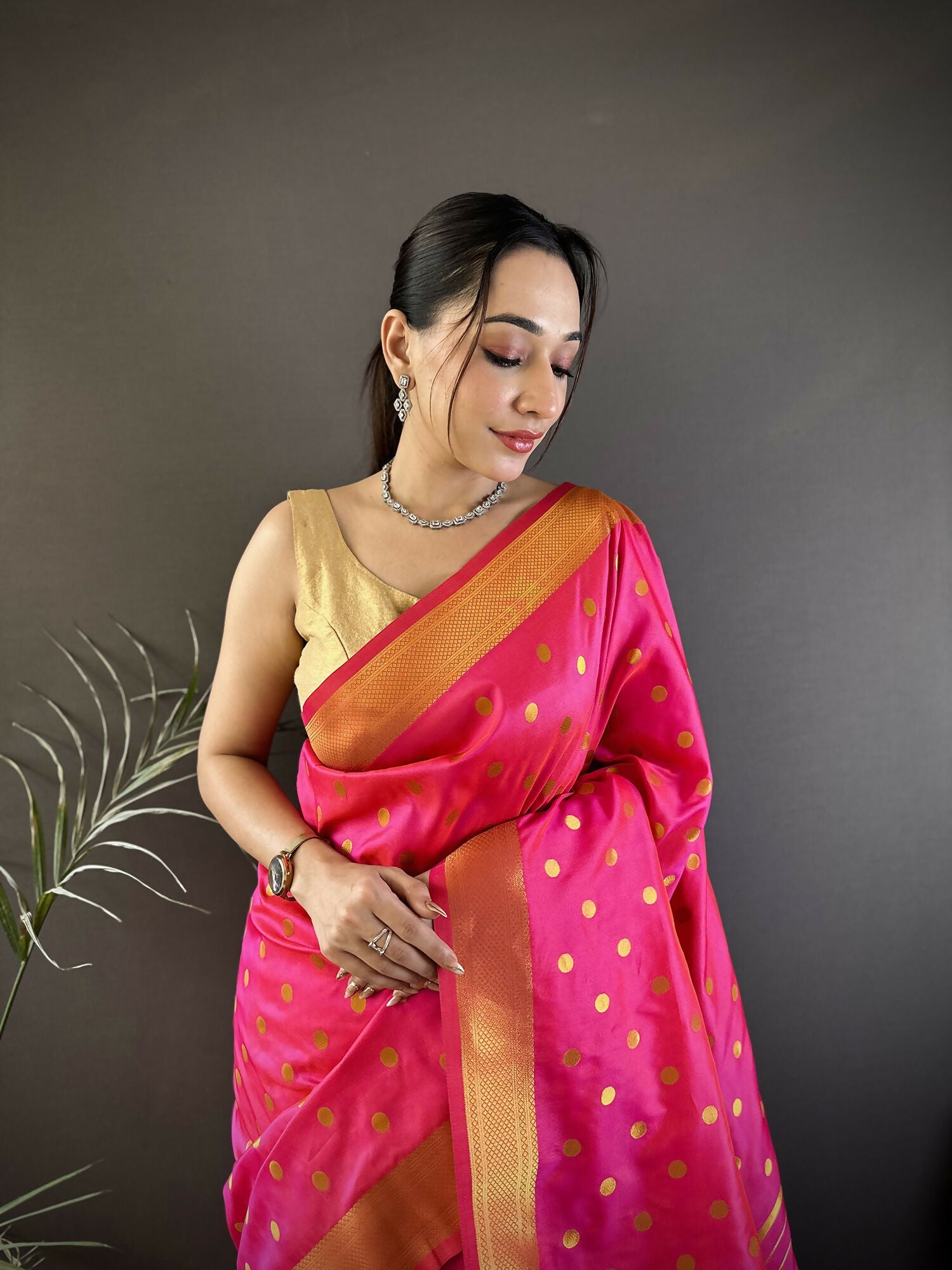 Joban Fashion Hot Pink Polka Dot Lichi Silk Paithani Silk Saree