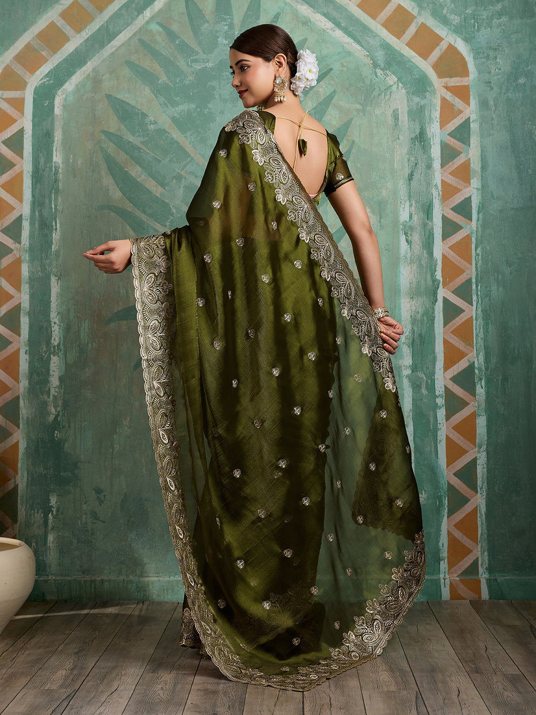 Dwija Fashion Green Party Wear Embroidered Jimmy Choo Organza Saree With Unstitched Blouse