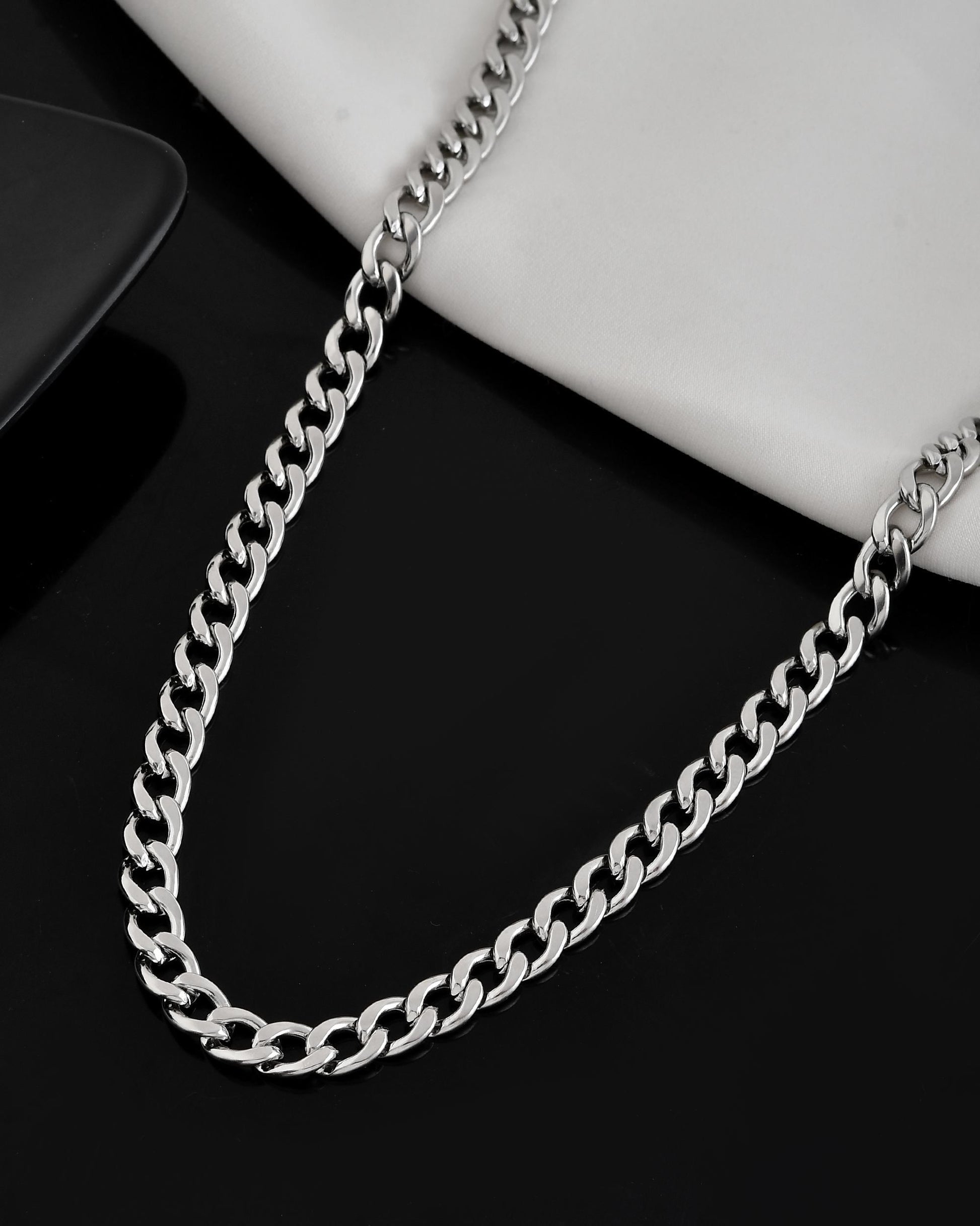 VOJ Silver Plated Stainless Steel Classic Linked Chain For Men 