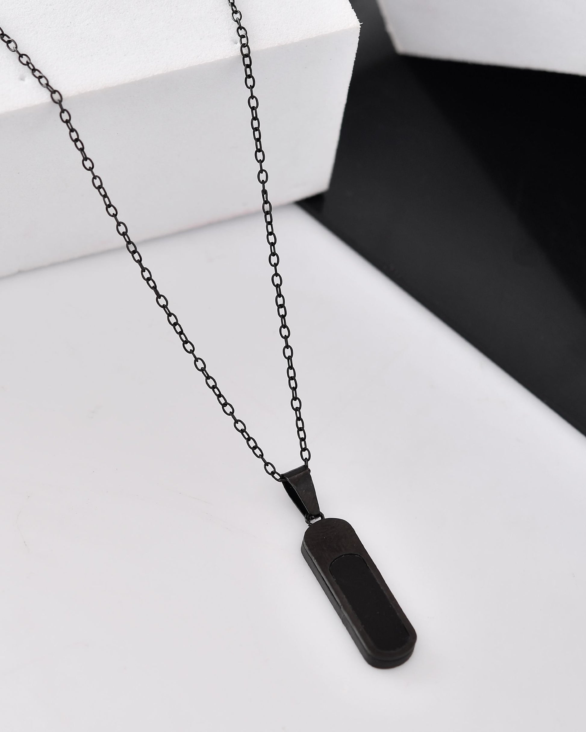 VOJ Men Stainless Steel Chain With Slab Pendant 