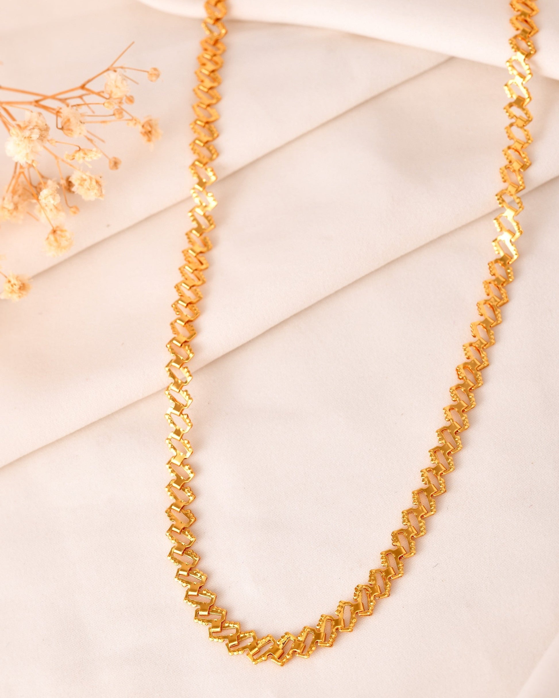 VOJ Gold Polished Designer Stainless Steel Chain For Women 