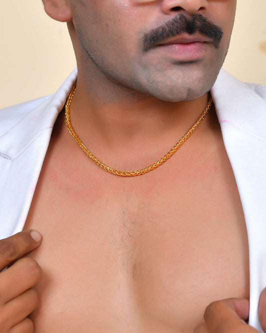 VOJ Men Gold Polished Round Classic Chain 