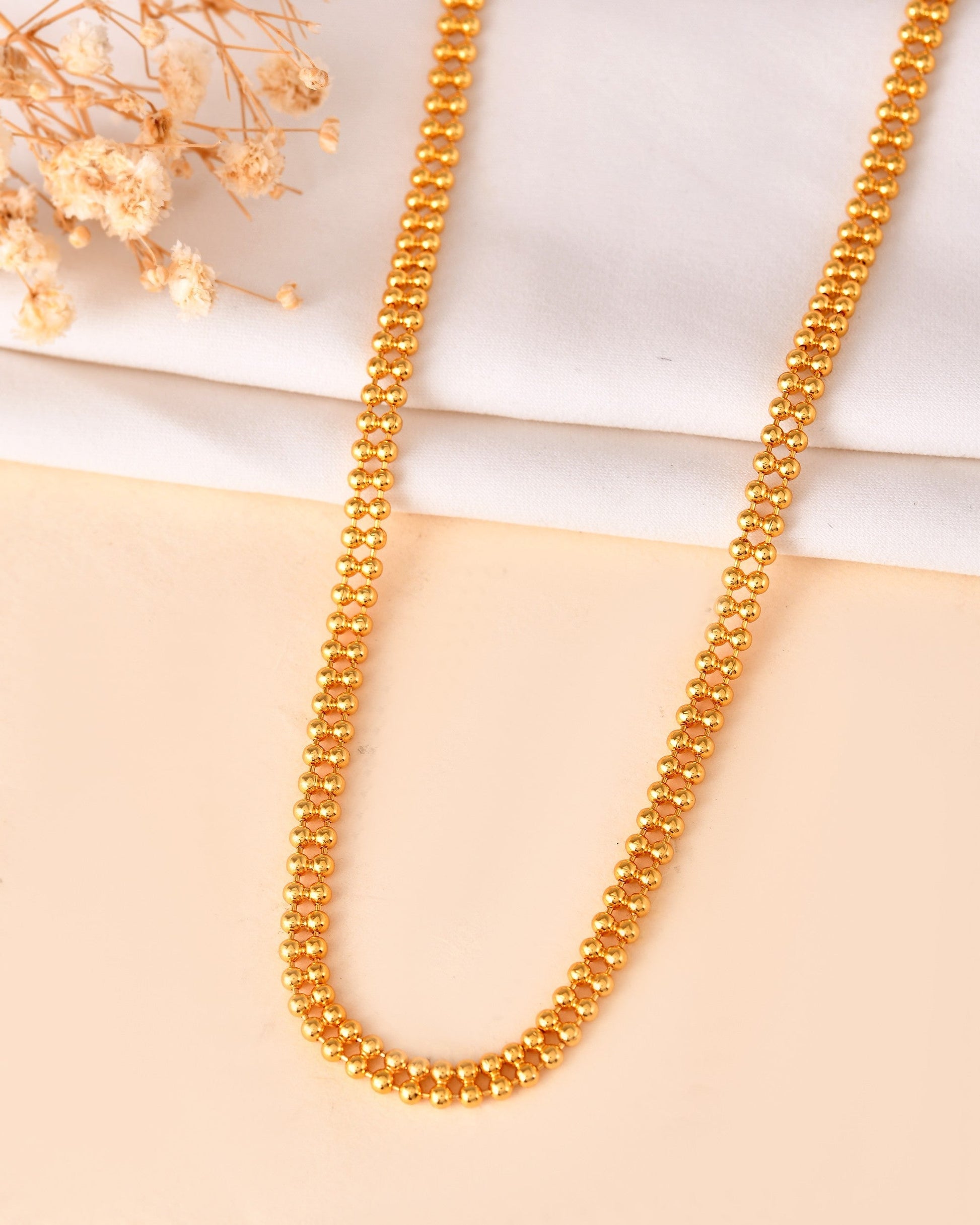 VOJ Gold Polished Ball Shaped Minimal Chain For Women 