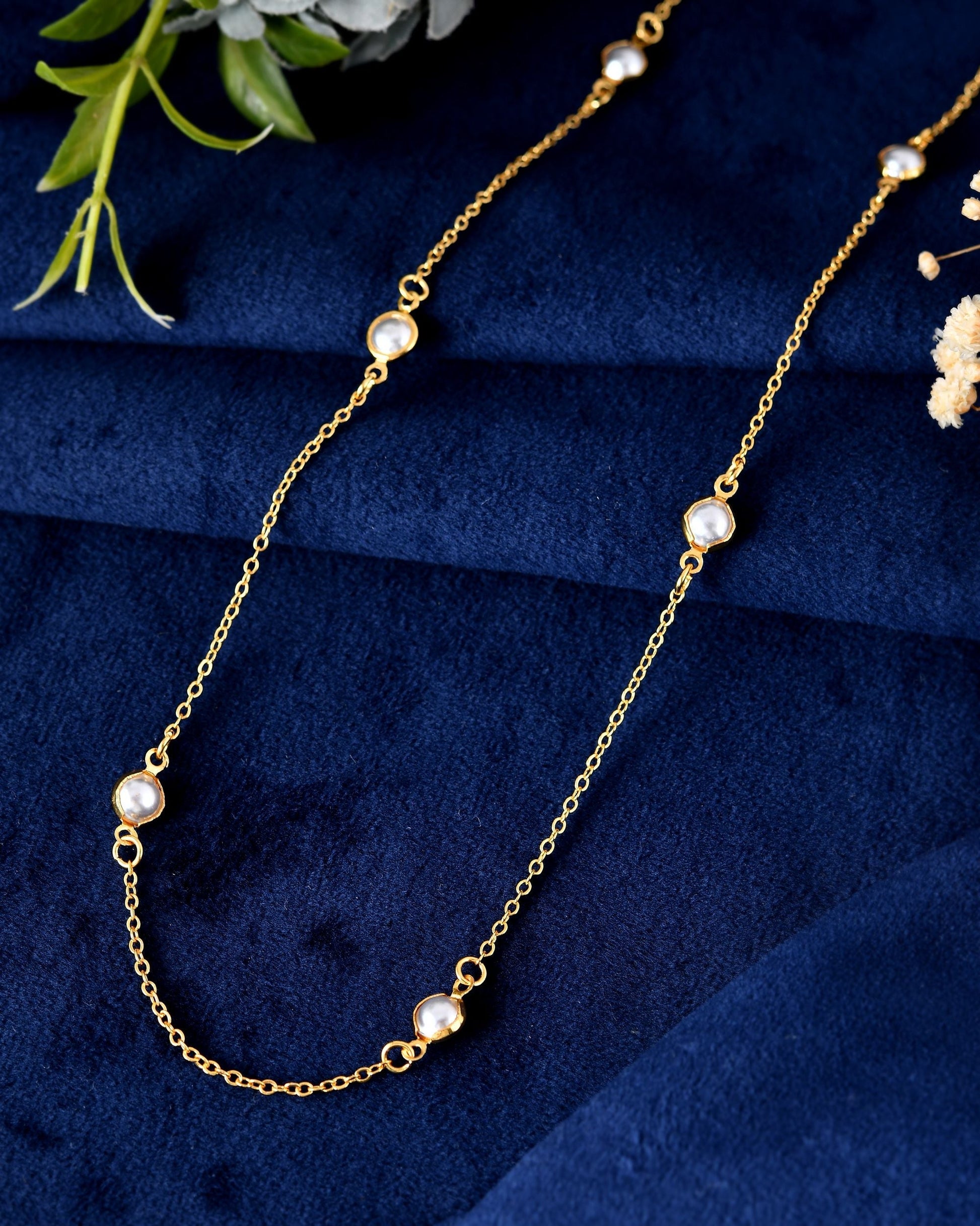 VOJ Gold Polished Women Pearl Studded Stainless Steel Chain 