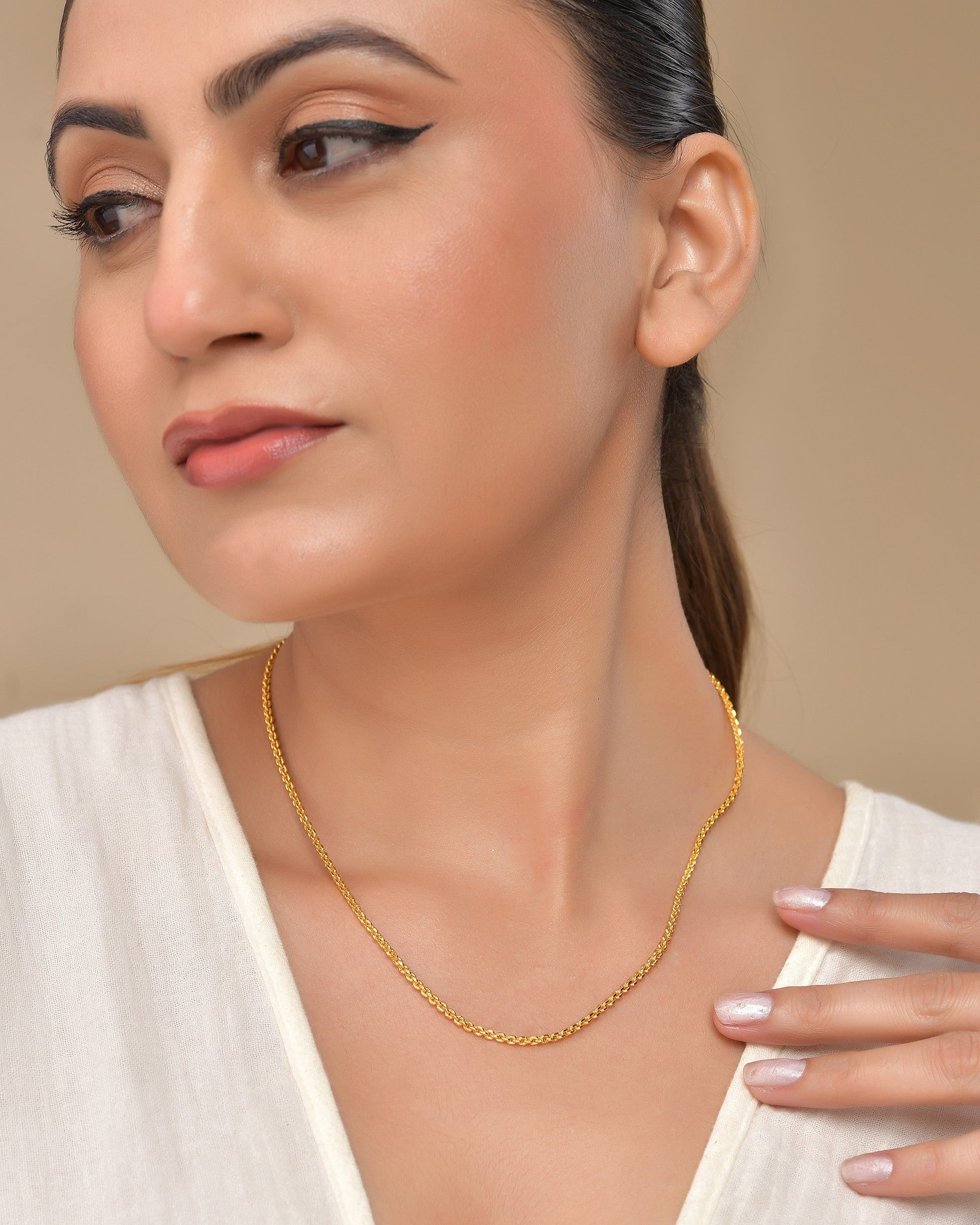 VOJ Gold Polished Women Stainless Steel Classic Chain 
