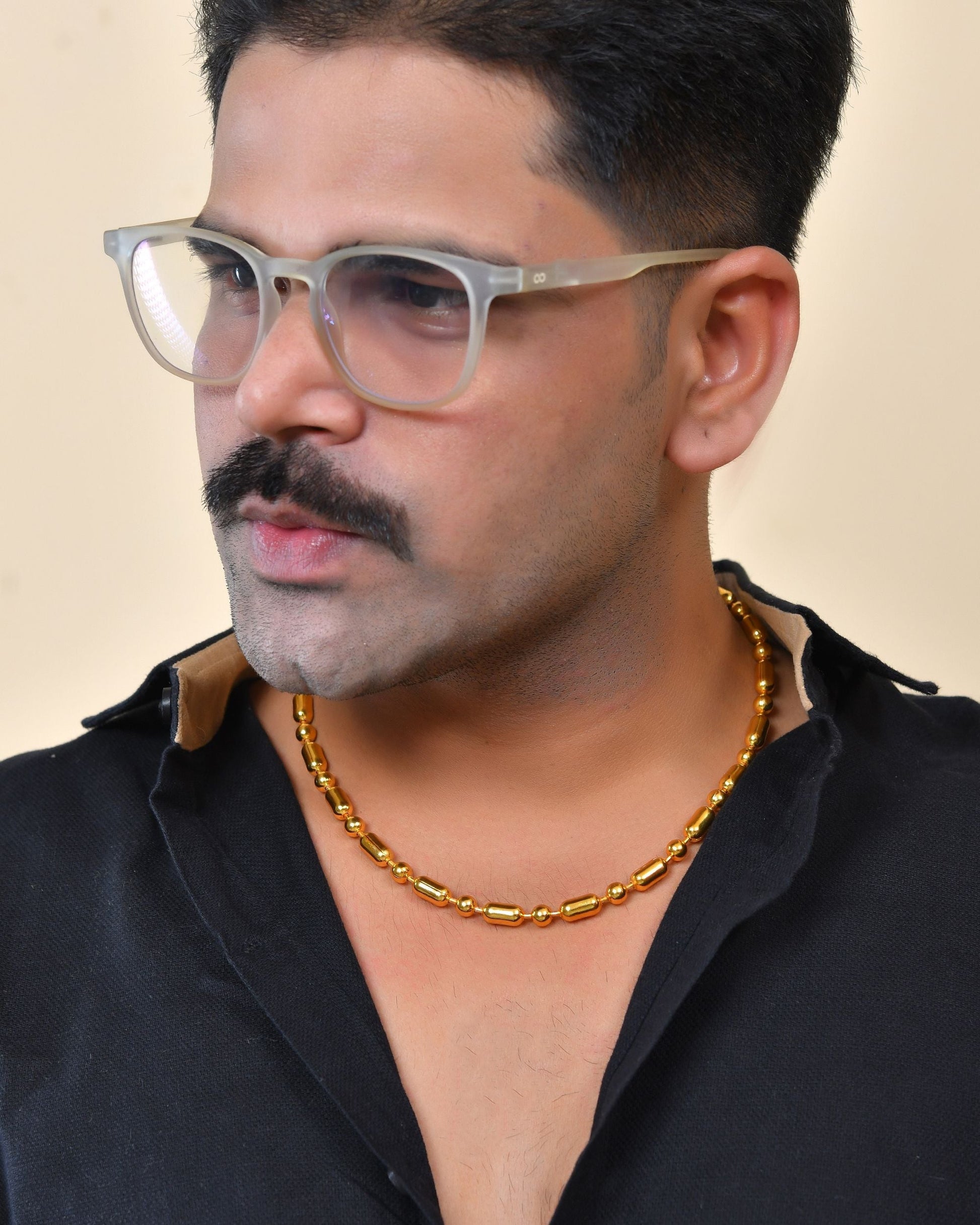 VOJ Men Gold Polished Drop Studded Elegant Chain 
