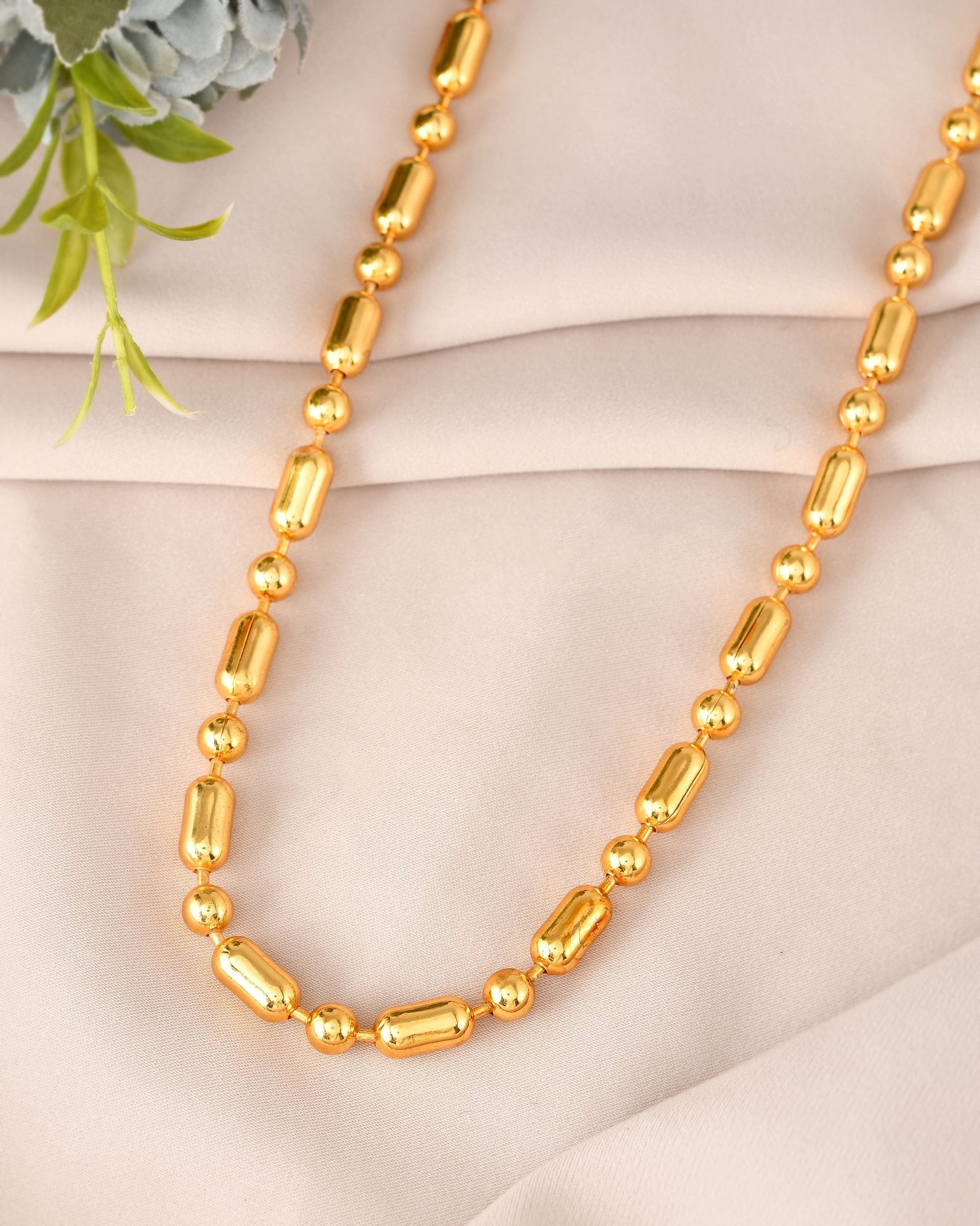 VOJ Men Gold Polished Drop Studded Elegant Chain 