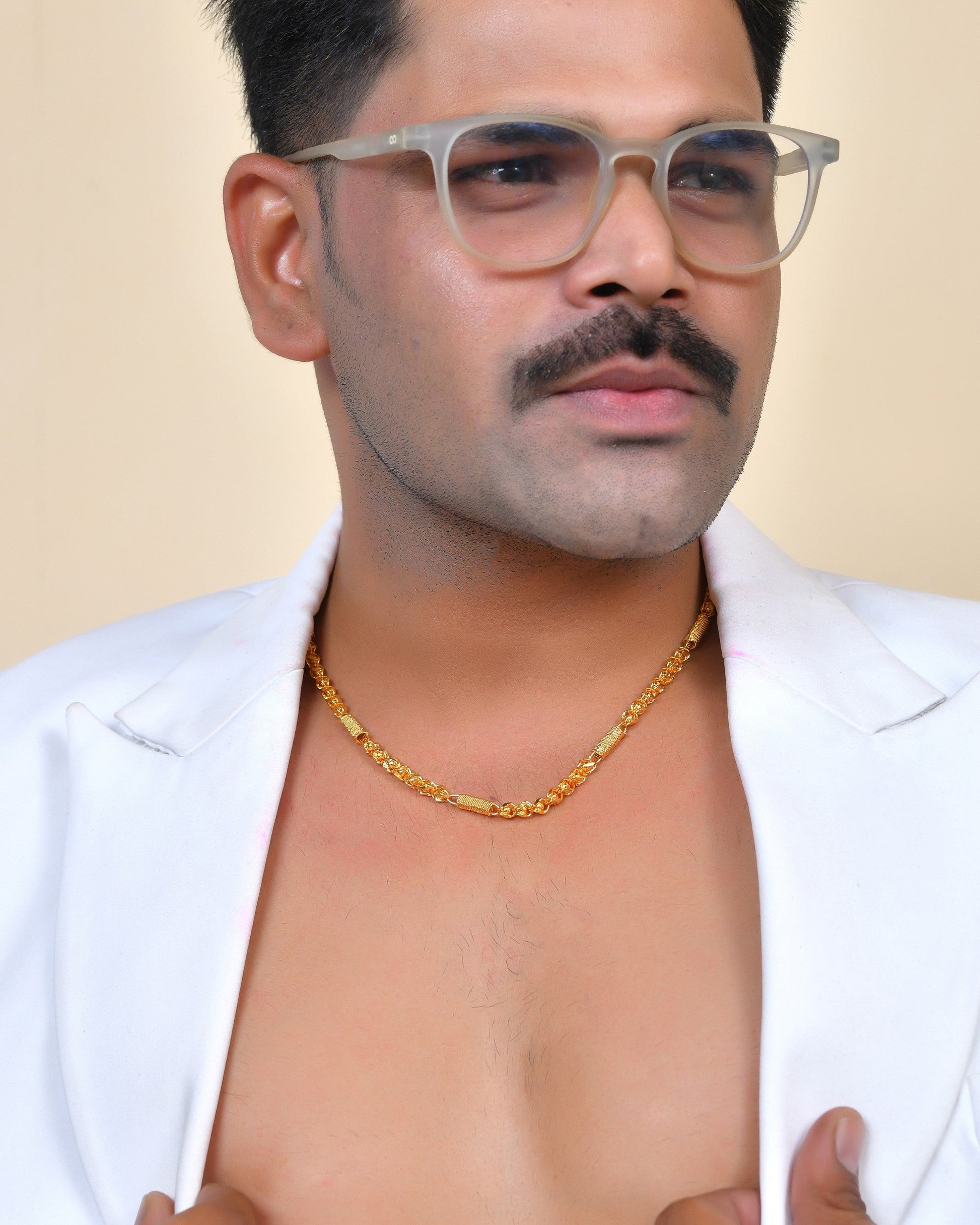 VOJ Men Pipe Shaped Gold Polished Chain 