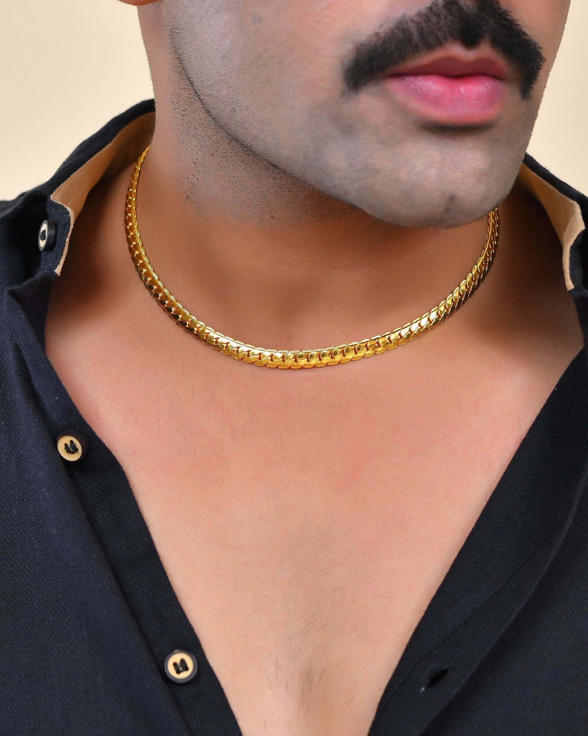 VOJ Gold Polished Stainless Steel Chain For Men 