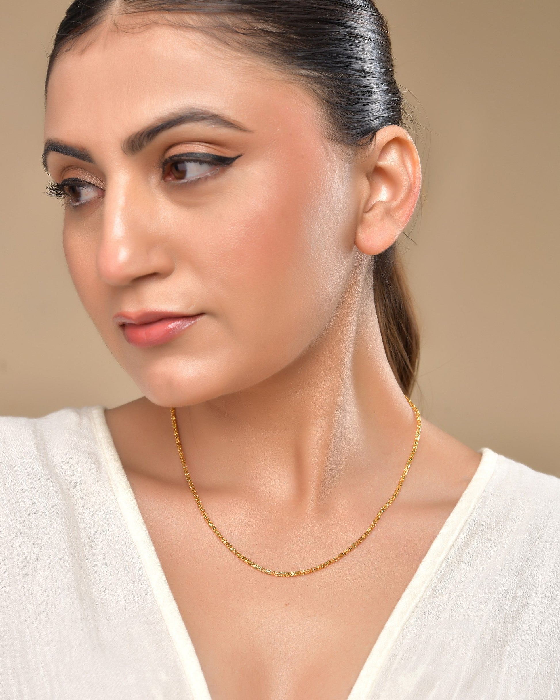 VOJ Women Gold Polished Stainless Steel Simple Chain 