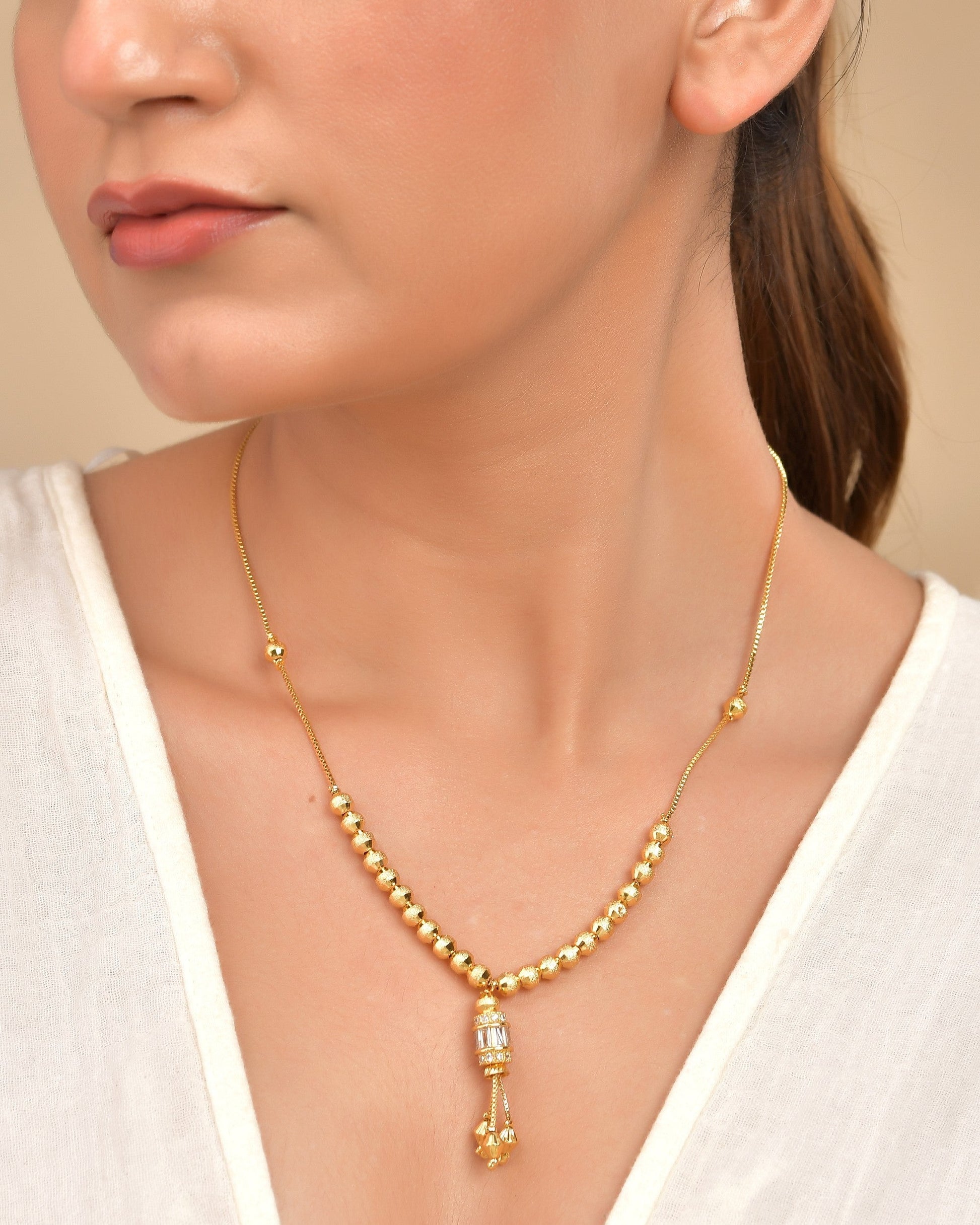 VOJ Rose Gold Polished Ad Studded Round Pendant With Chain 
