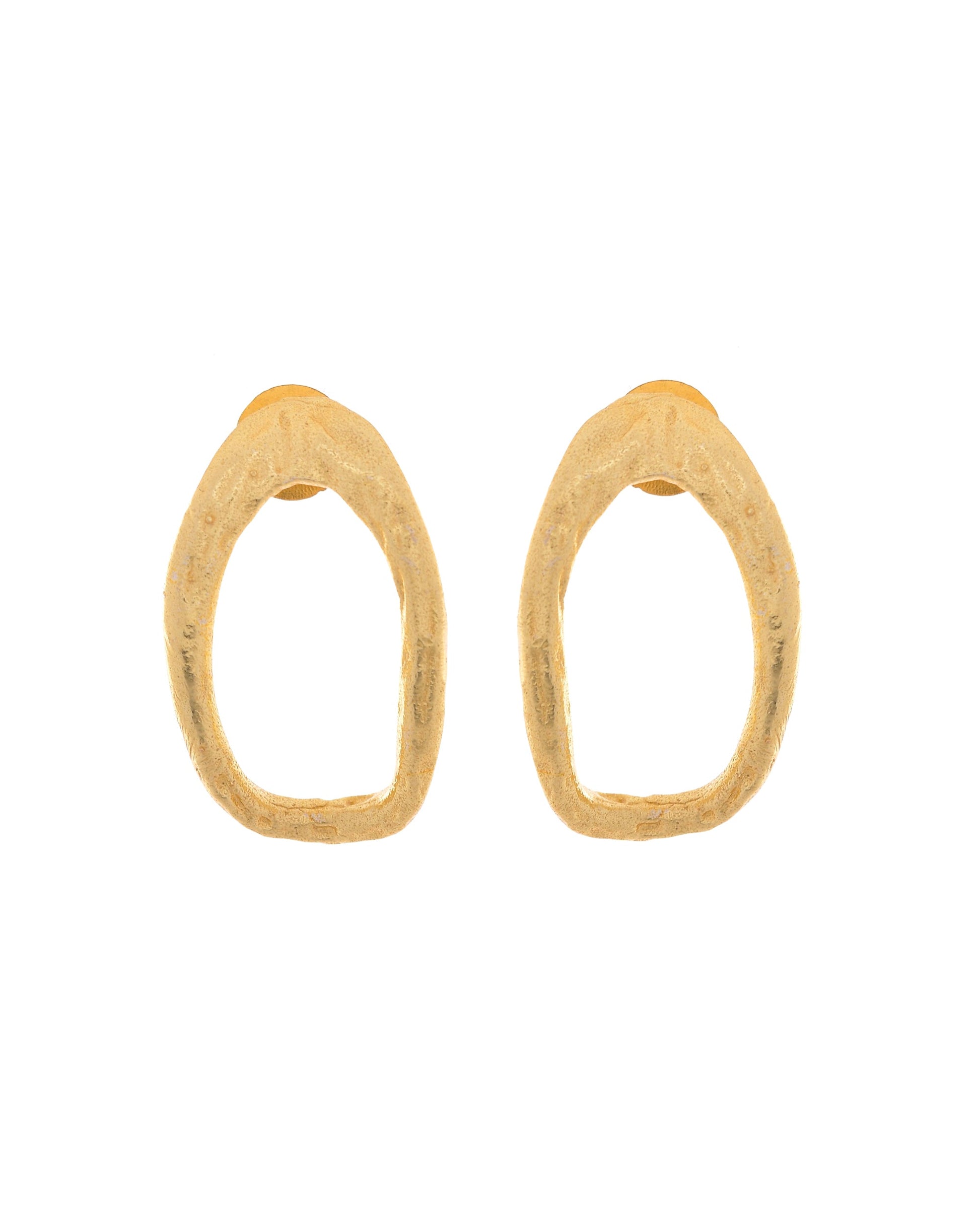 VOJ Gold Polished Anti Tarnished Oval Shaped Studs Earrings 