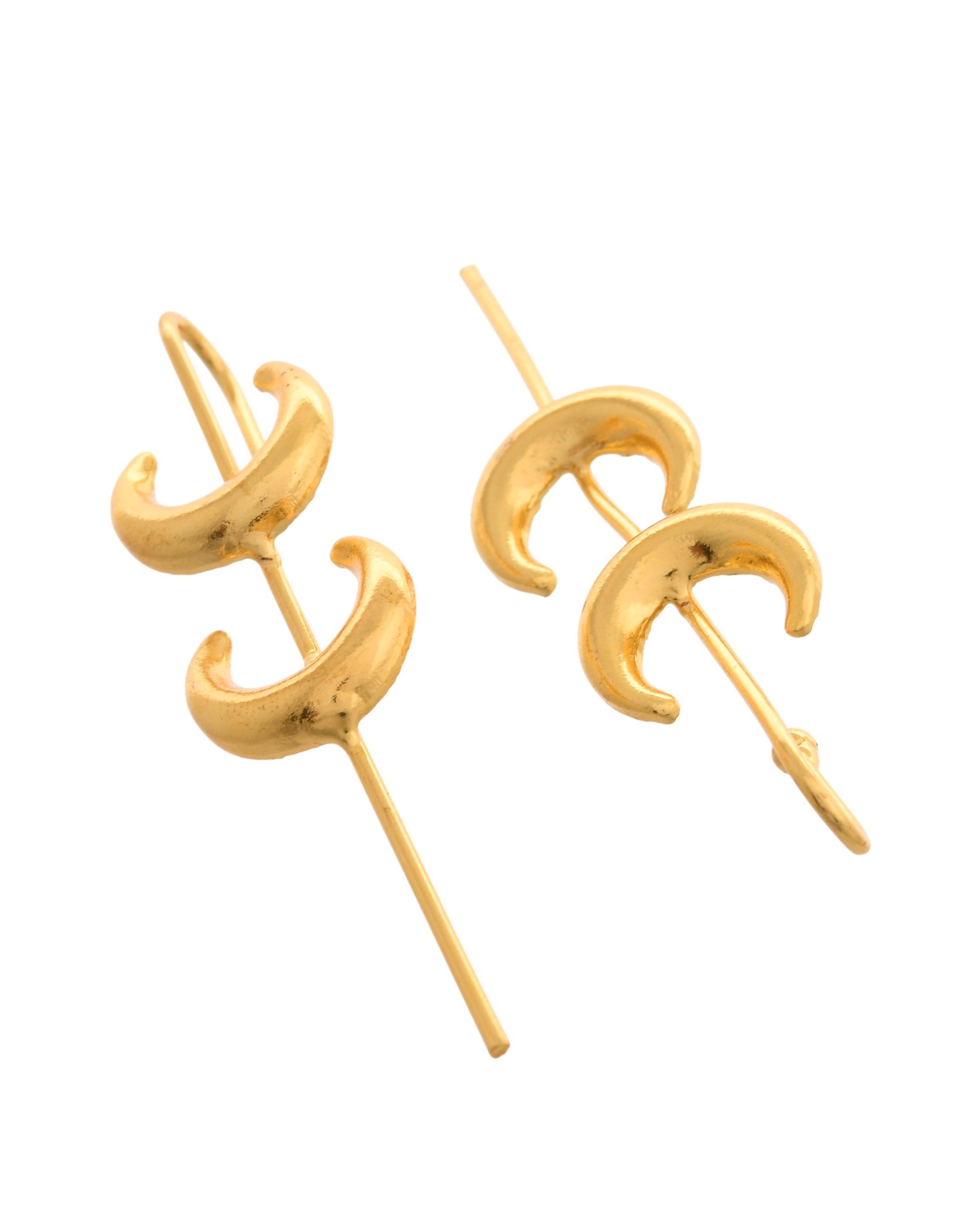 VOJ Gold Polished Moon Shaped Anti Tarnish Ear Cuff 