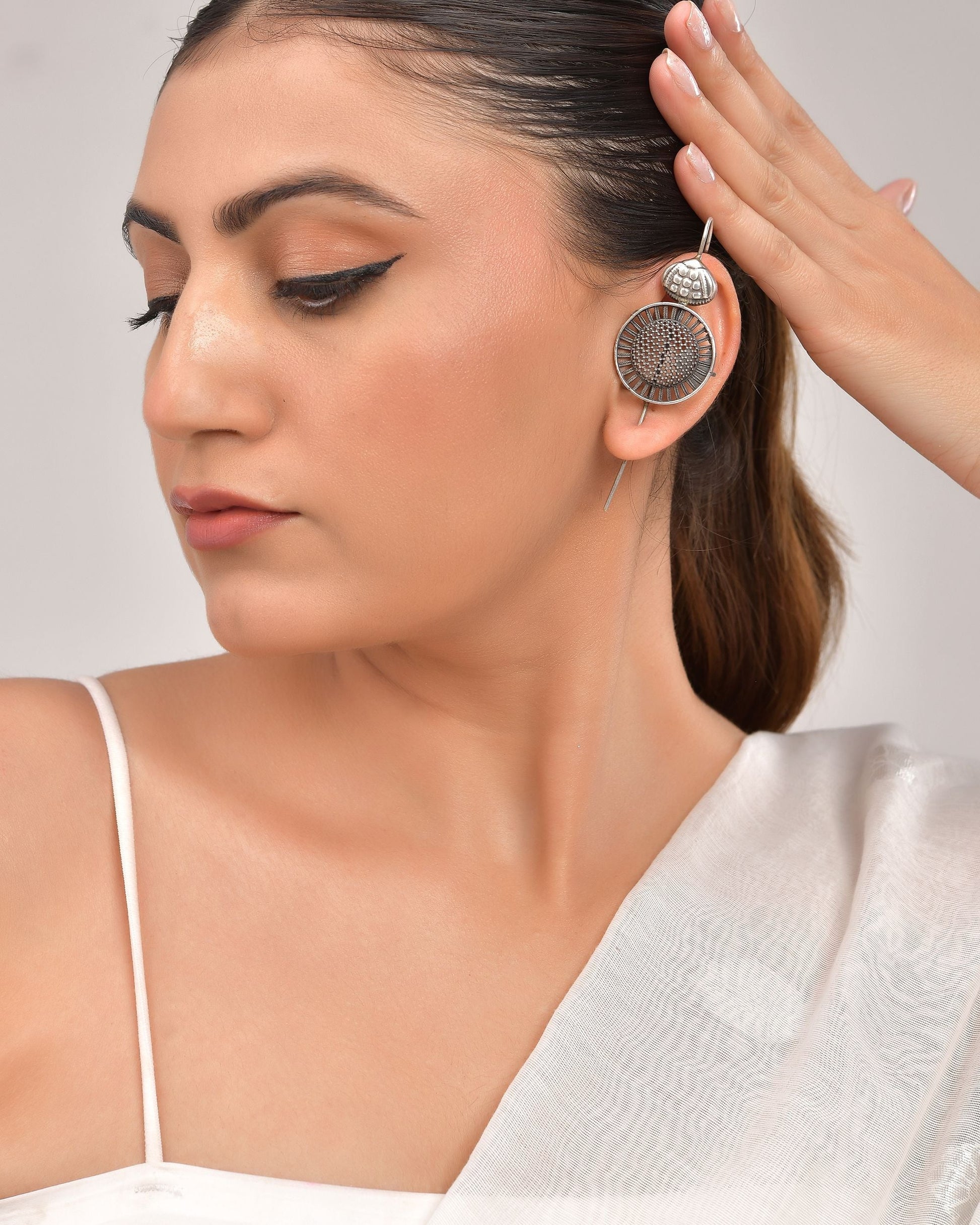 VOJ Silver Plated Circular Shaped Ear Cuff 