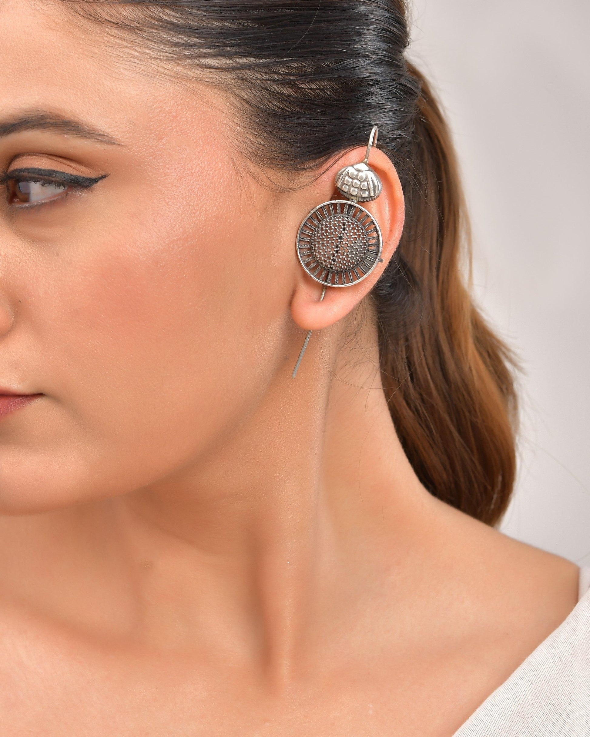 VOJ Silver Plated Circular Shaped Ear Cuff 
