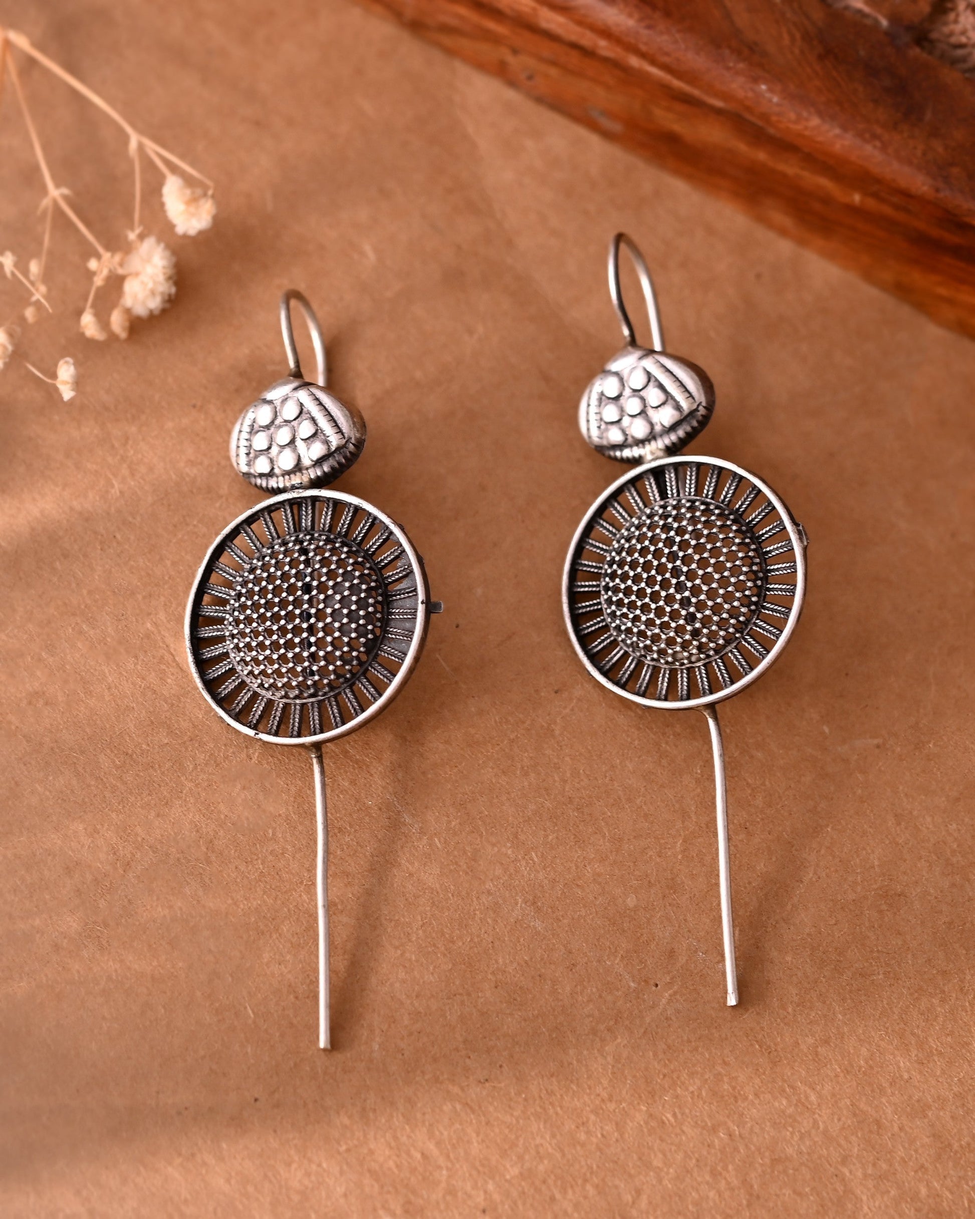 VOJ Silver Plated Circular Shaped Ear Cuff 