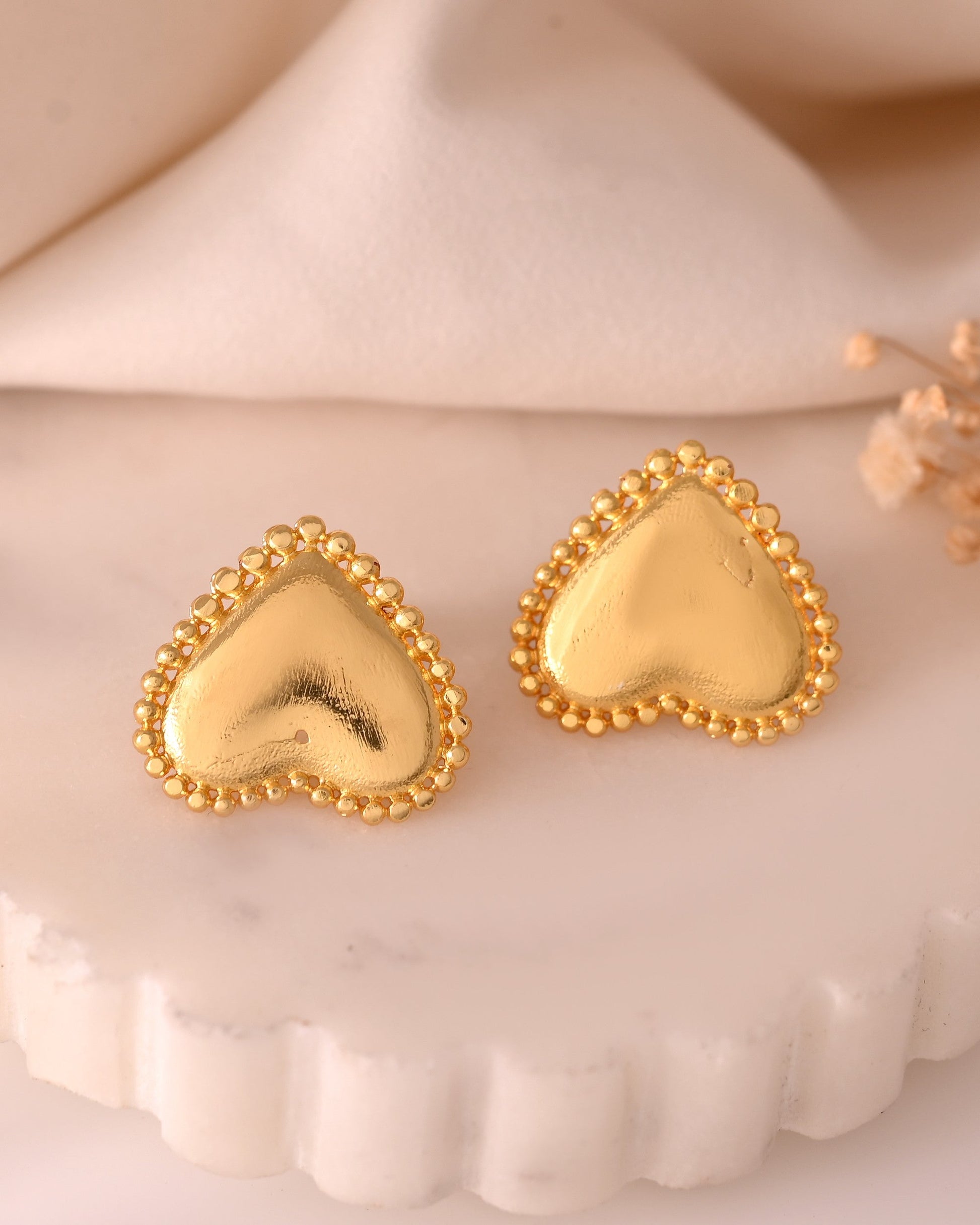 VOJ Gold Polished Heart Shaped Studs Earrings 