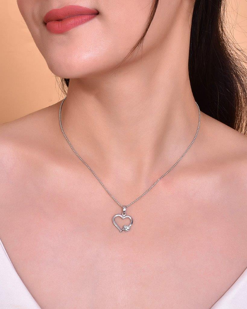 VOJ Silver Plated Heart Pandent Chain 