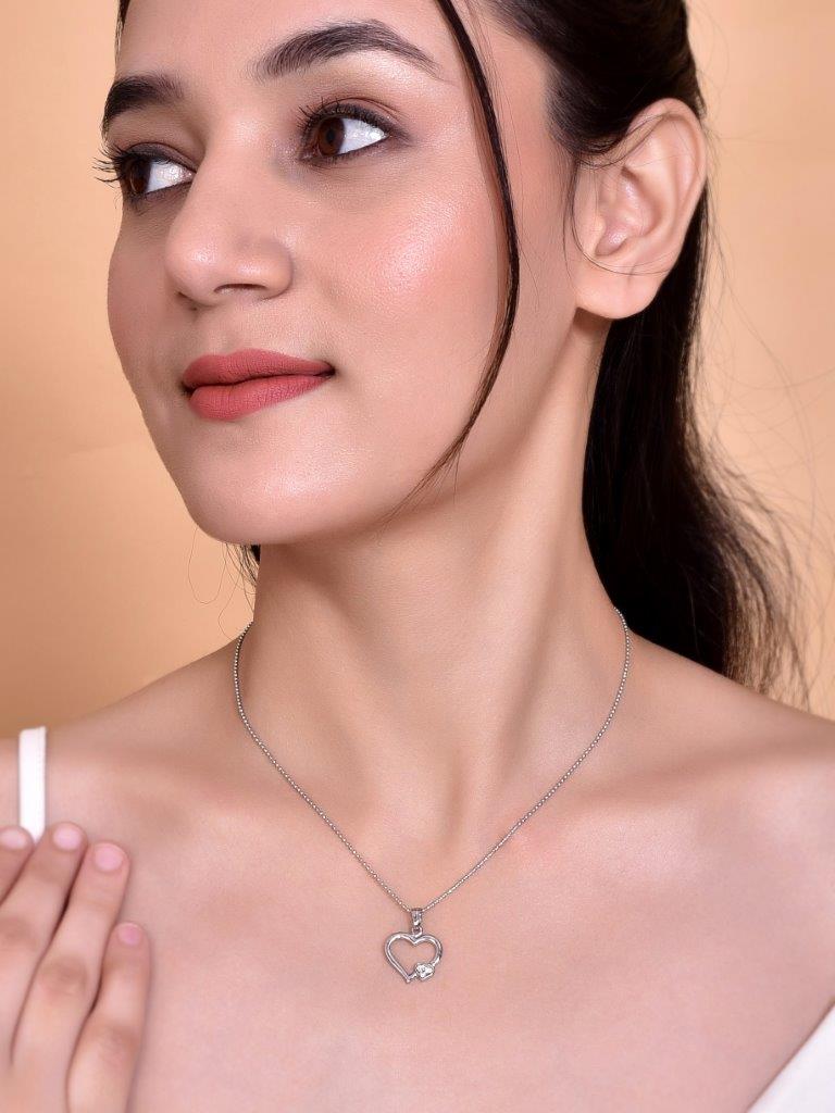 VOJ Silver Plated Heart Pandent Chain 