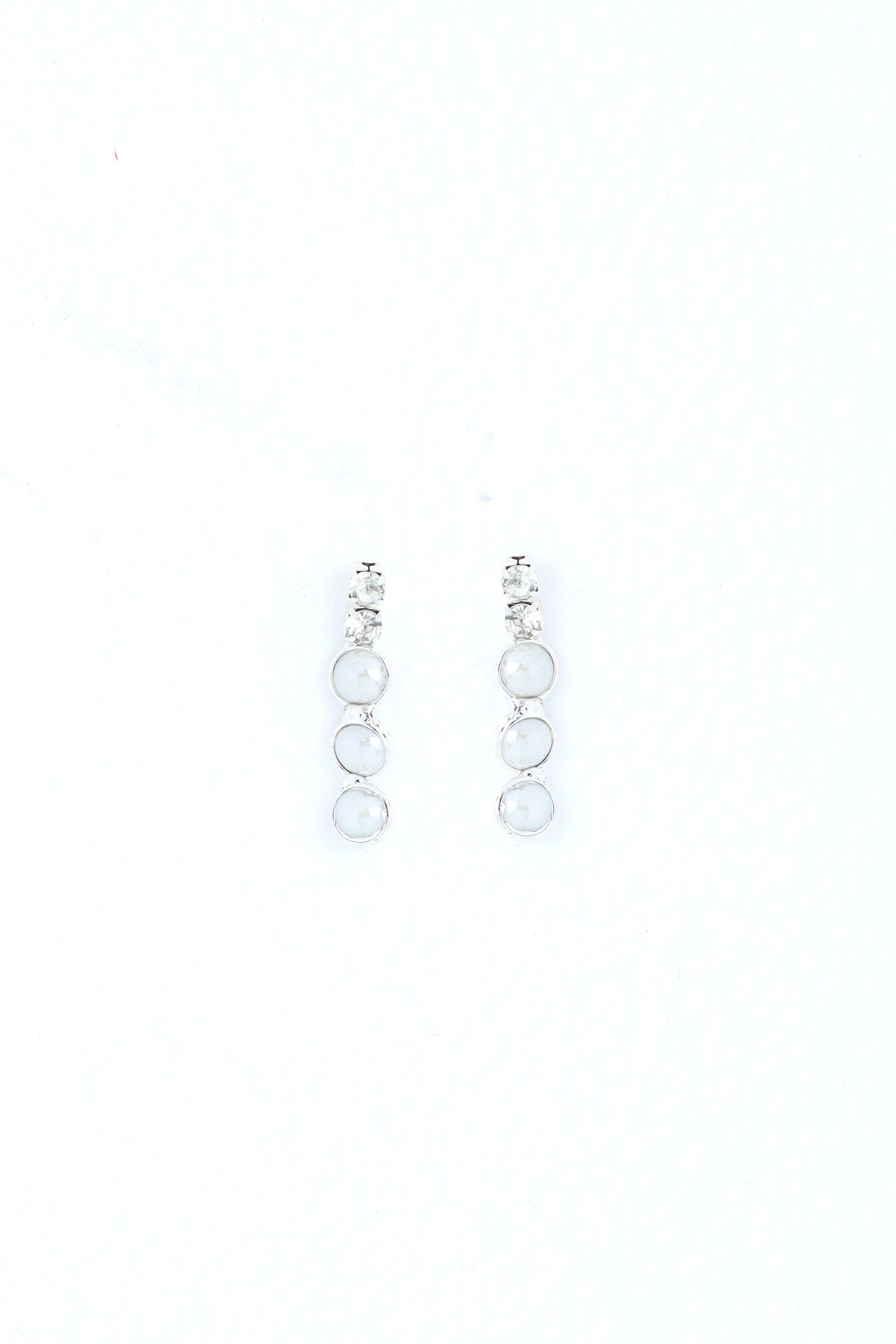 VOJ Silver Plated White Pearl Studded Choker Jewellery Set - Grab2buy