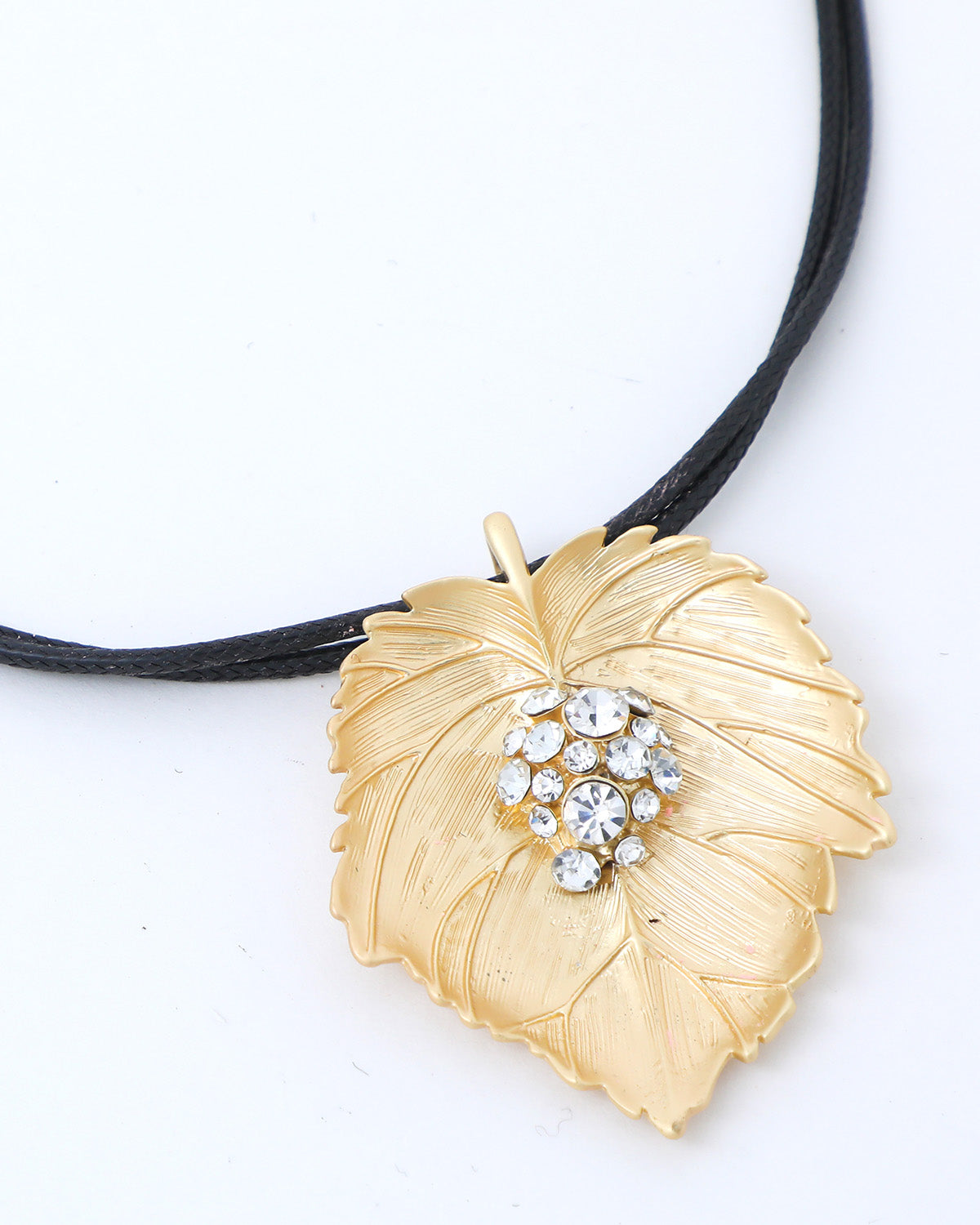 VOJ Leaf Shaped Gold Pandent With Black Necklace 