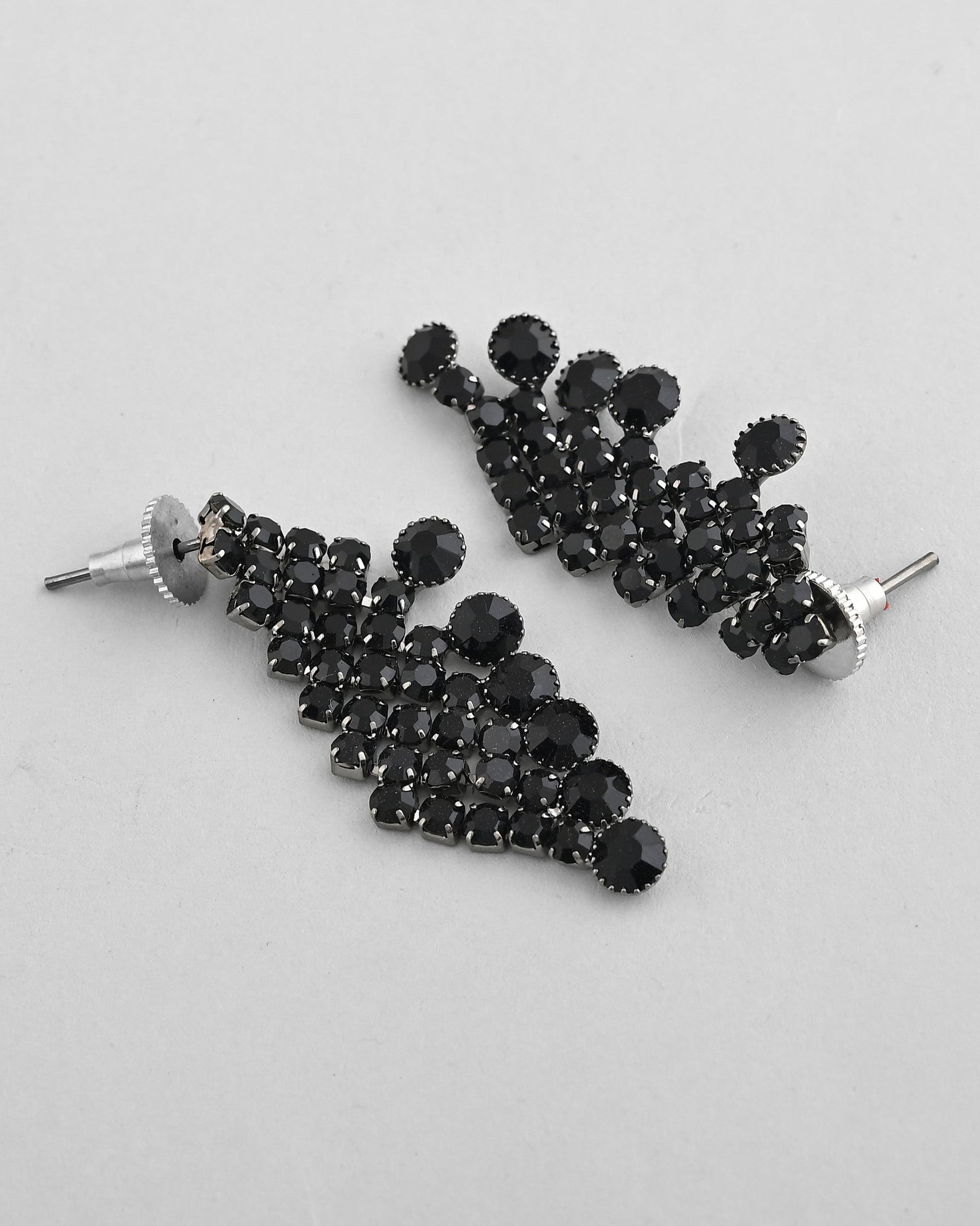 VOJ Black American Diamond Chokar Jewellery Set With Earrings VOJ (Valley Of Jewellery)
