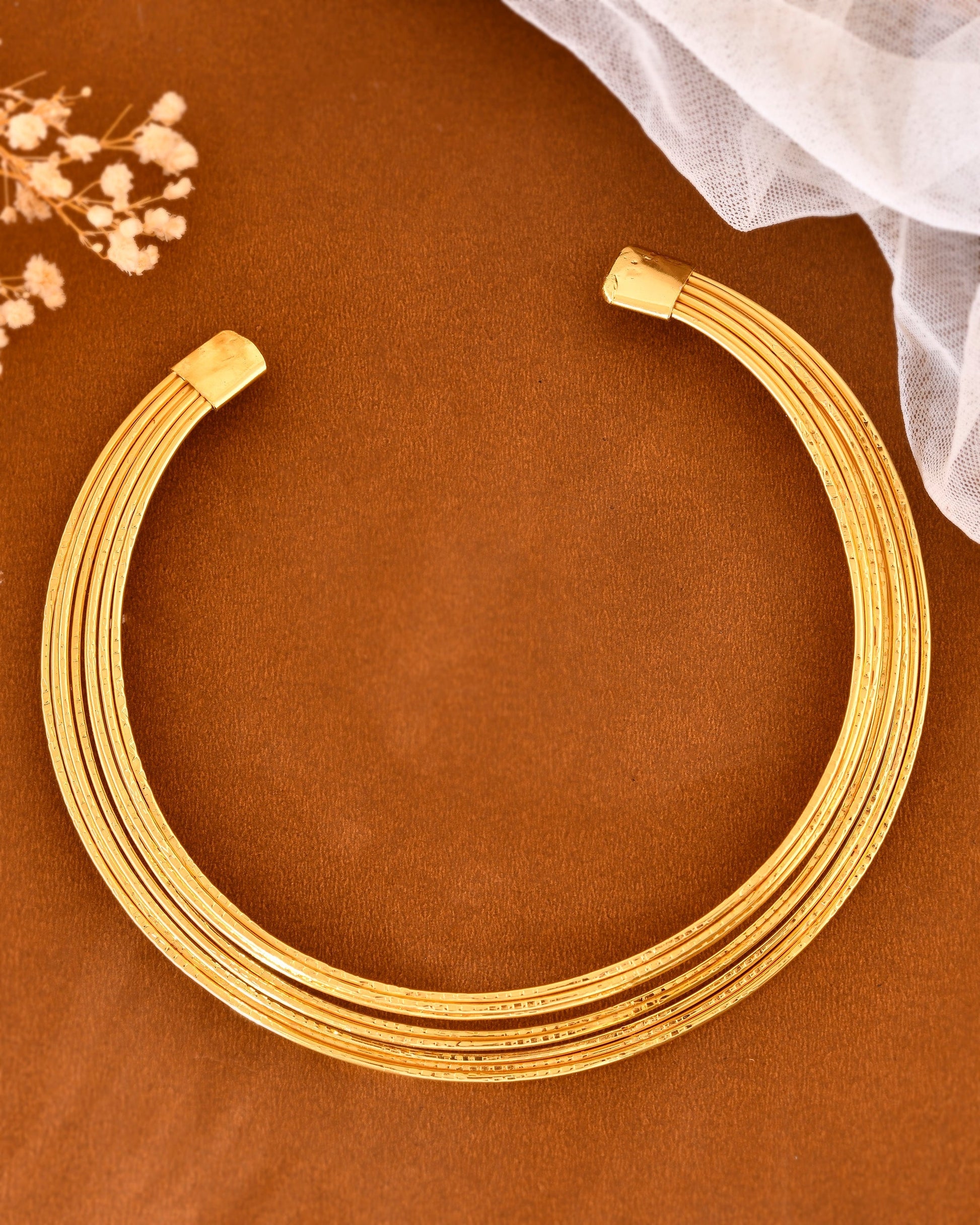 VOJ Gold-Polished Muti Layared Hasli Necklace 