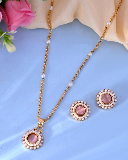 VOJ Gold-Polished Pink Stone Studded Chain Set
