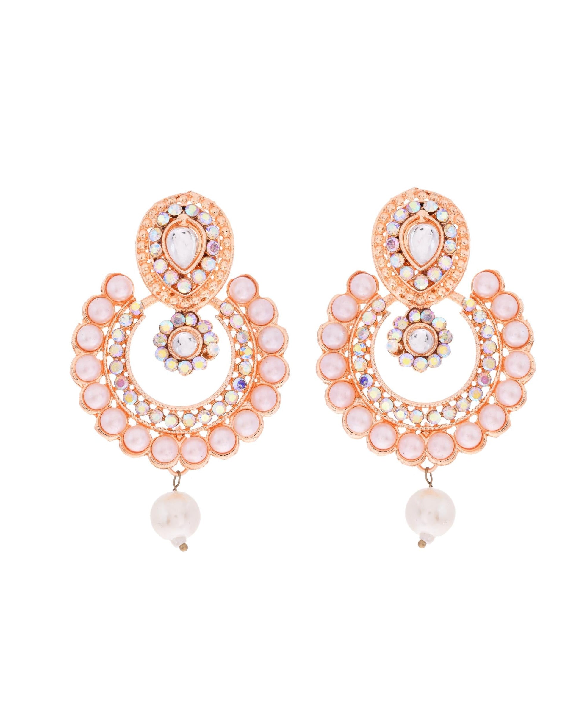 VOJ Gold-Polished Stone And White Beaded Choker Jewellery Set With Maang Tikka 