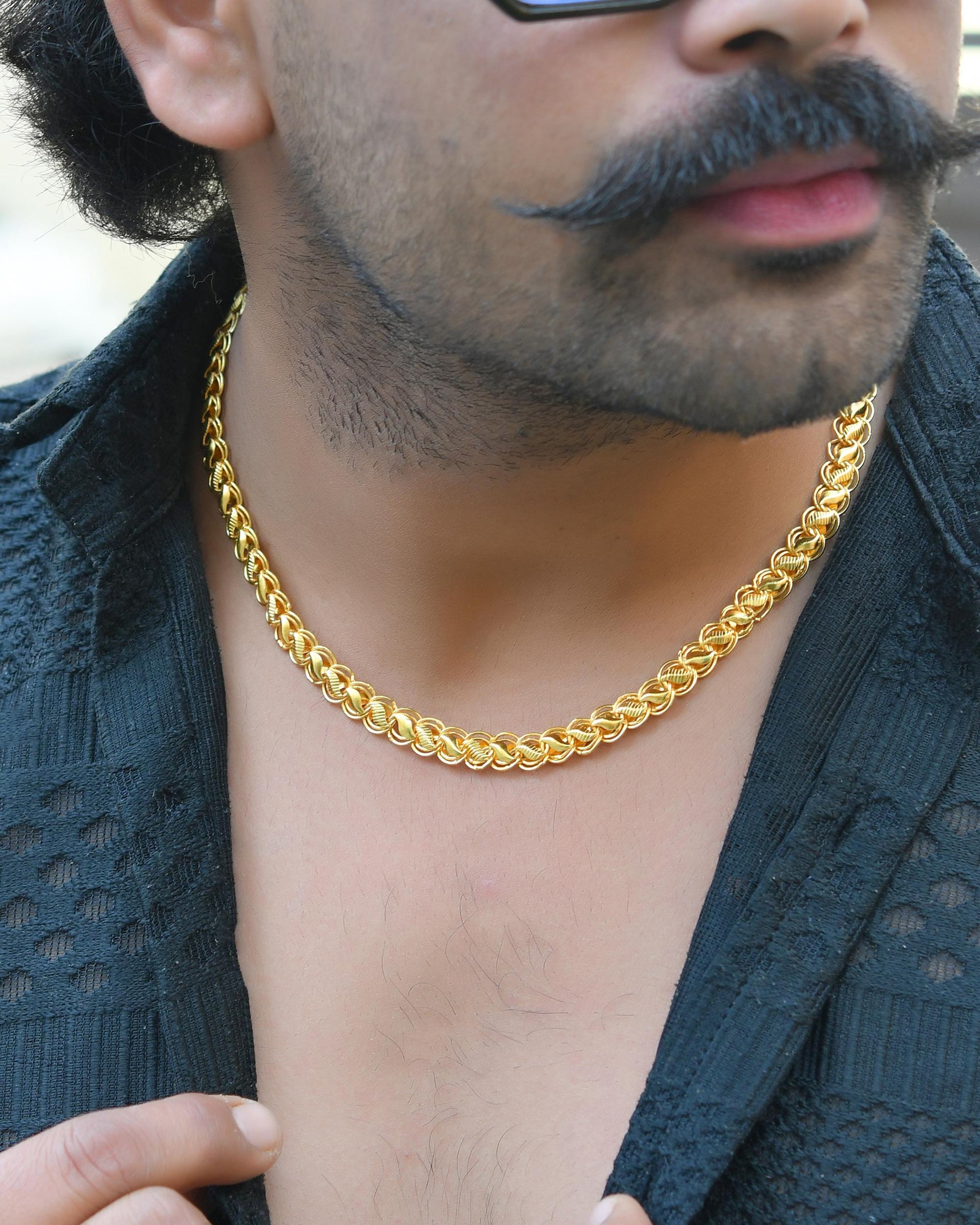 VOJ Gold-Polished Designer Men Chain 