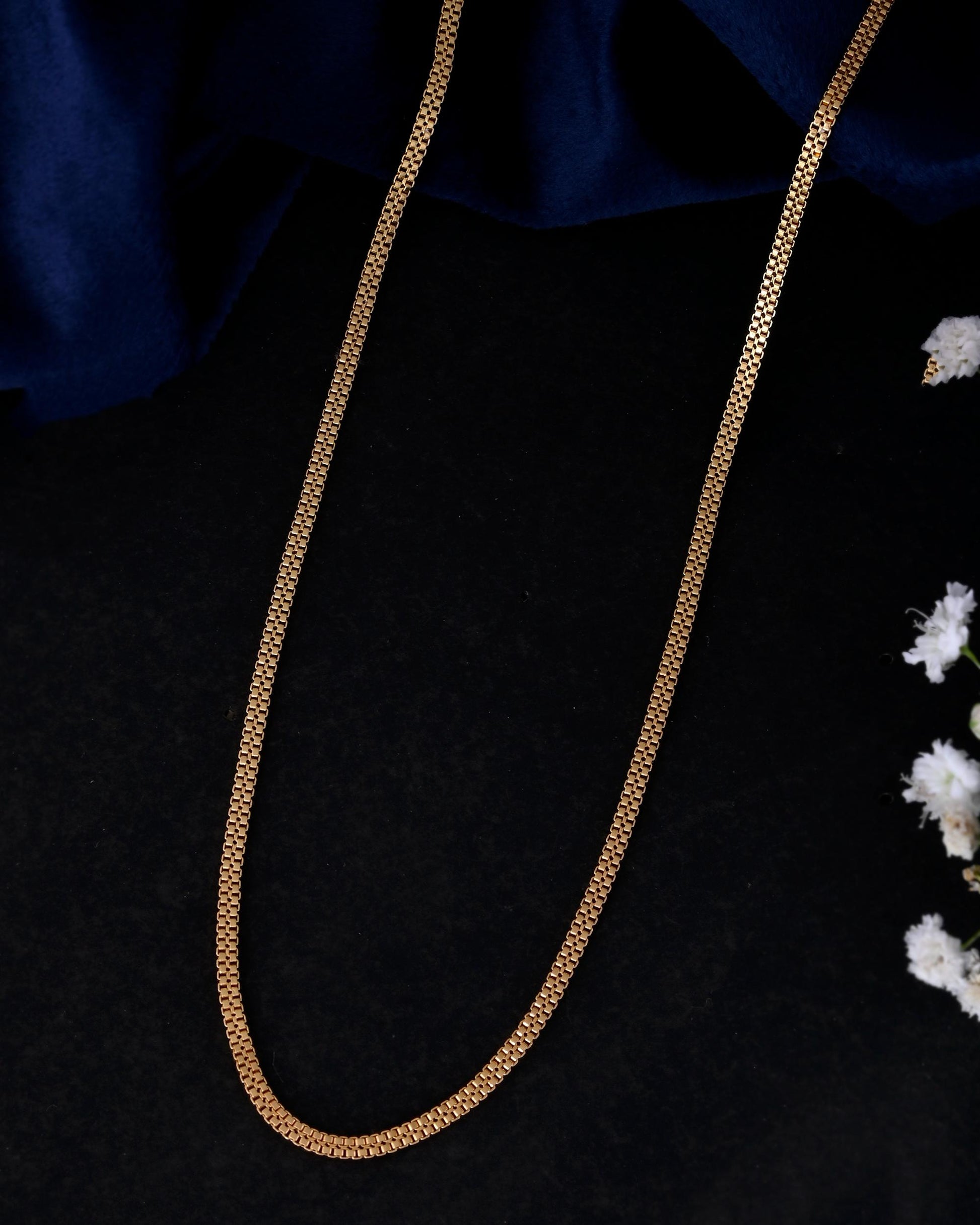 VOJ Gold-Polished Designer Box Women Chain 