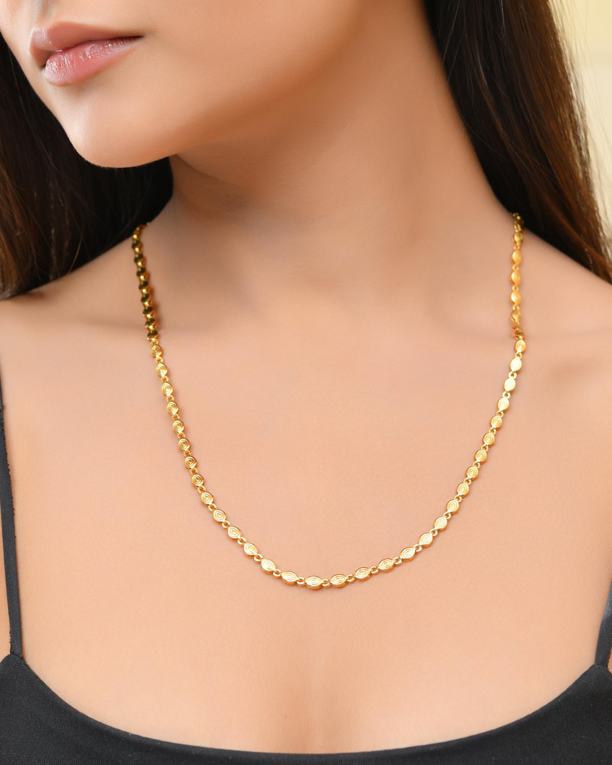 VOJ Gold-Polished Designer Oval Women Chain 