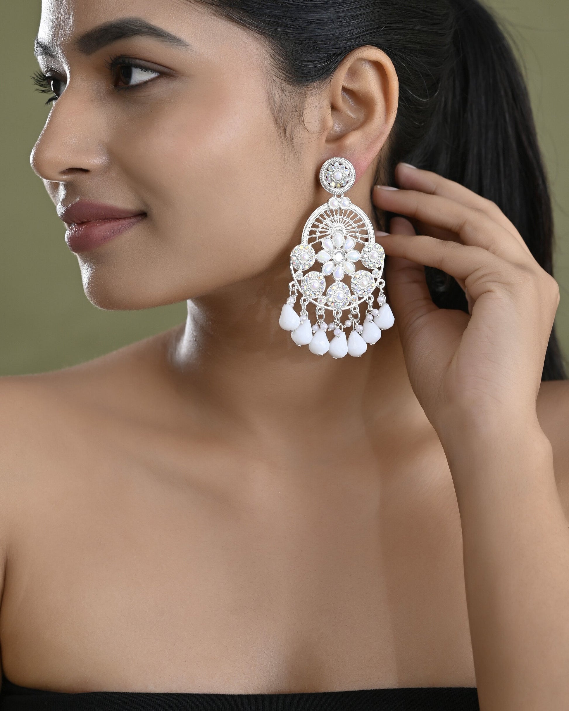 VOJ Elegent White Ethnic Chandbali Earrings With Pearl And Stone Earrings VOJ (Valley Of Jewellery)