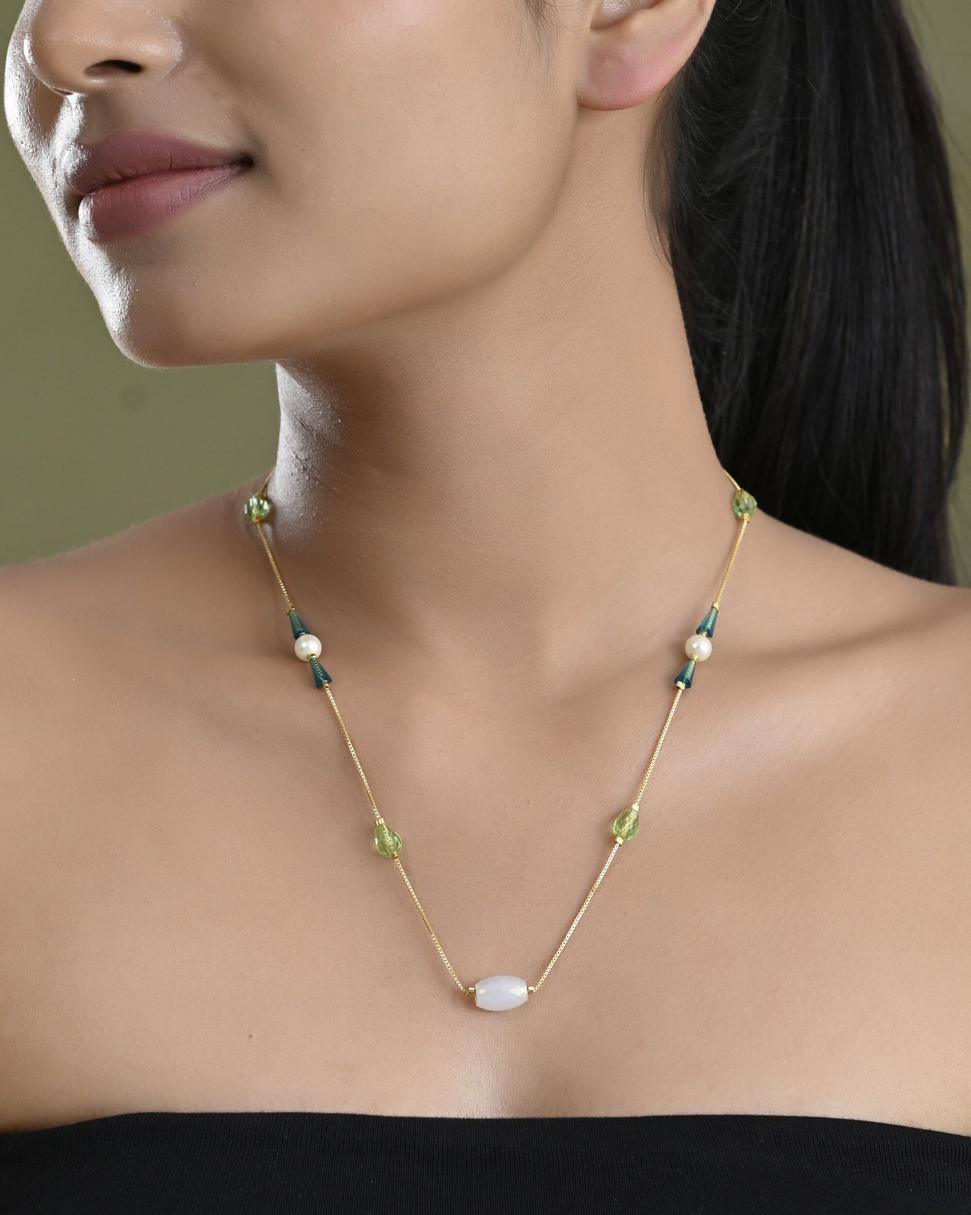VOJ Gold-Polished Green Beaded Chain For Women 