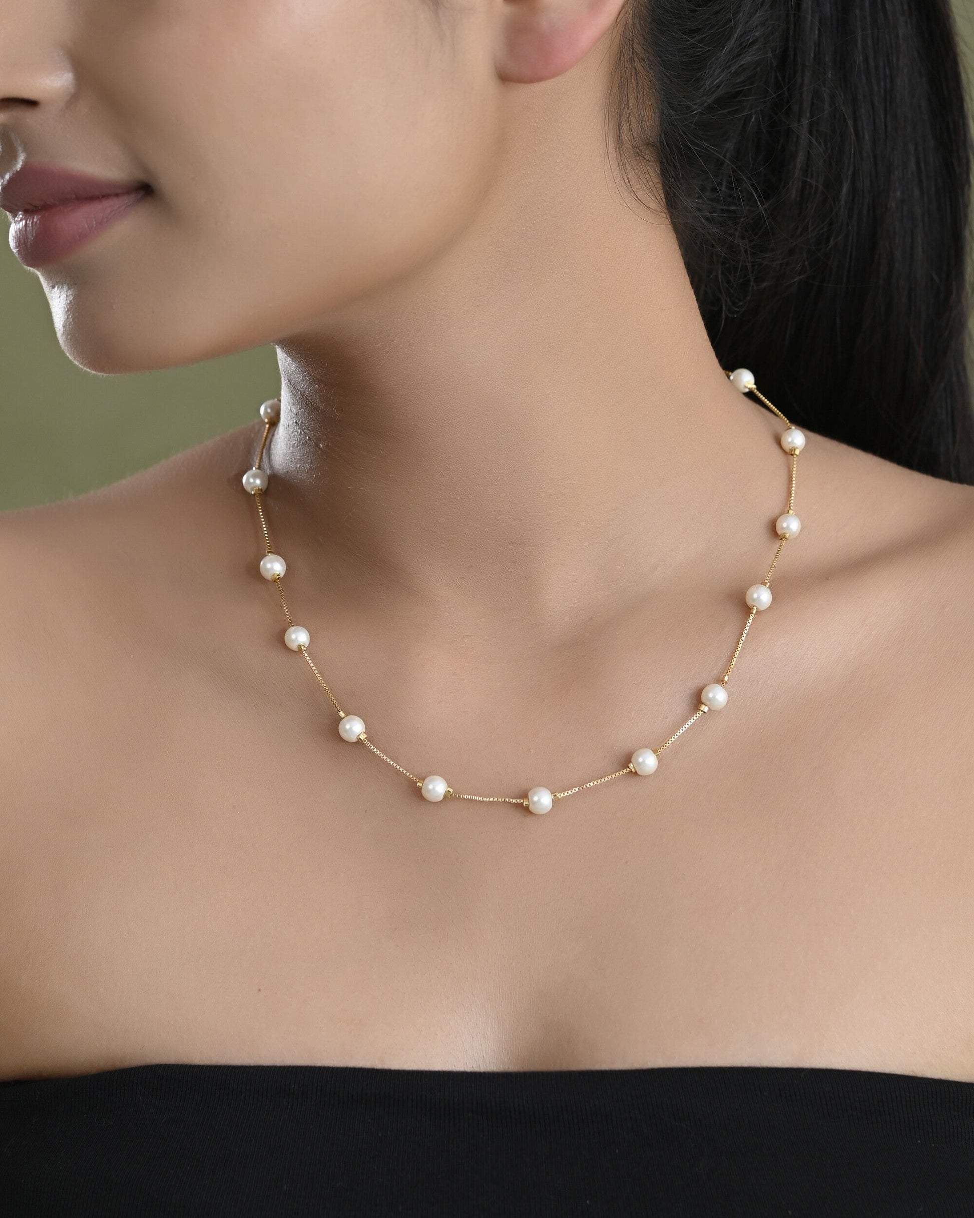 VOJ Gold-Polished Pearl Chain For Women 