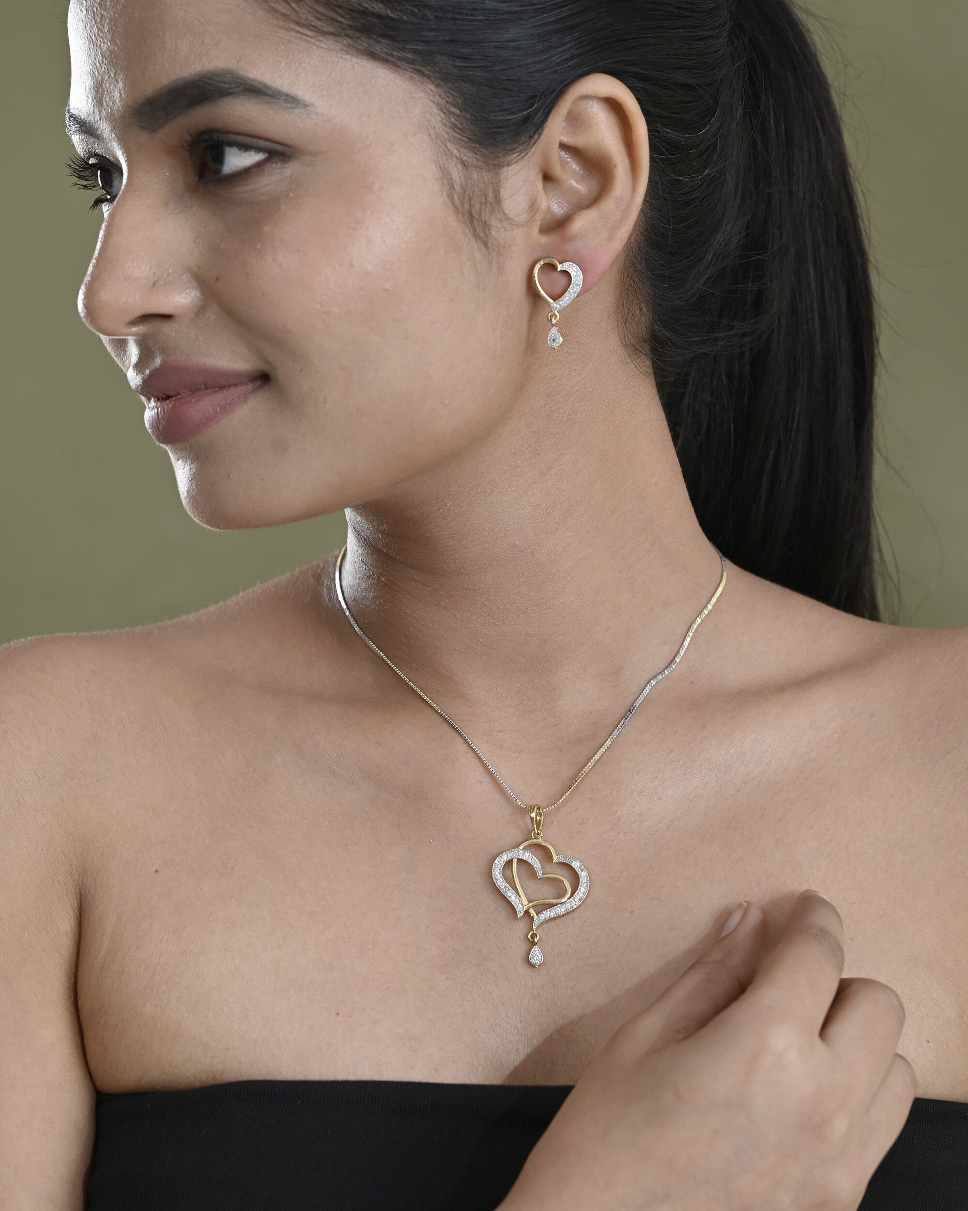 VOJ Dual Tone AD Stone Studded Heart Shaped Chain Set With Pendant 