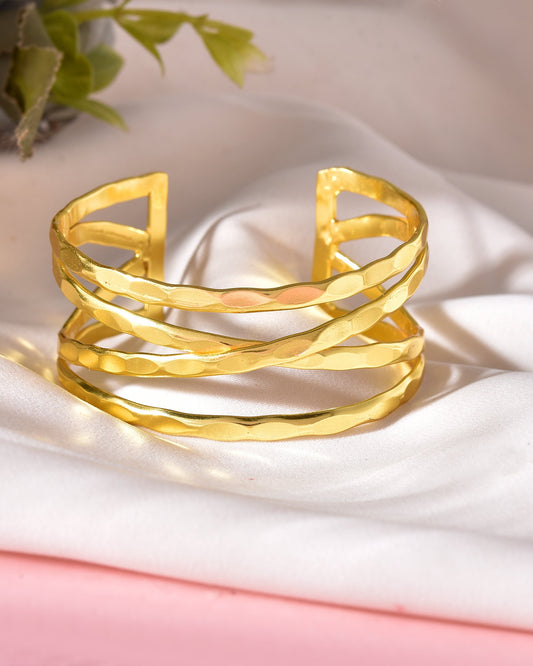 VOJ Gold-Polished Elegent Kada Bracelet VOJ (Valley Of Jewellery)