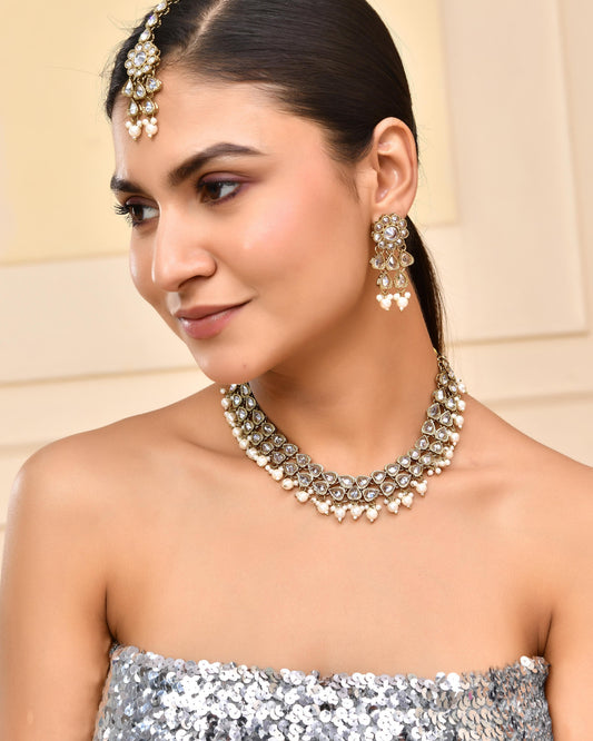 VOJ Gold-Polished White Beats Stuuded Handcrafted Jewellery Set VOJ (Valley Of Jewellery)