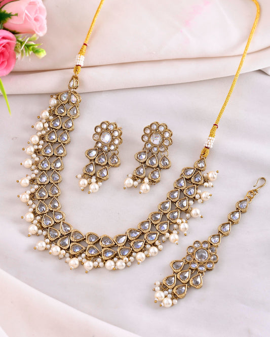 VOJ Gold-Polished White Beats Stuuded Handcrafted Jewellery Set VOJ (Valley Of Jewellery)