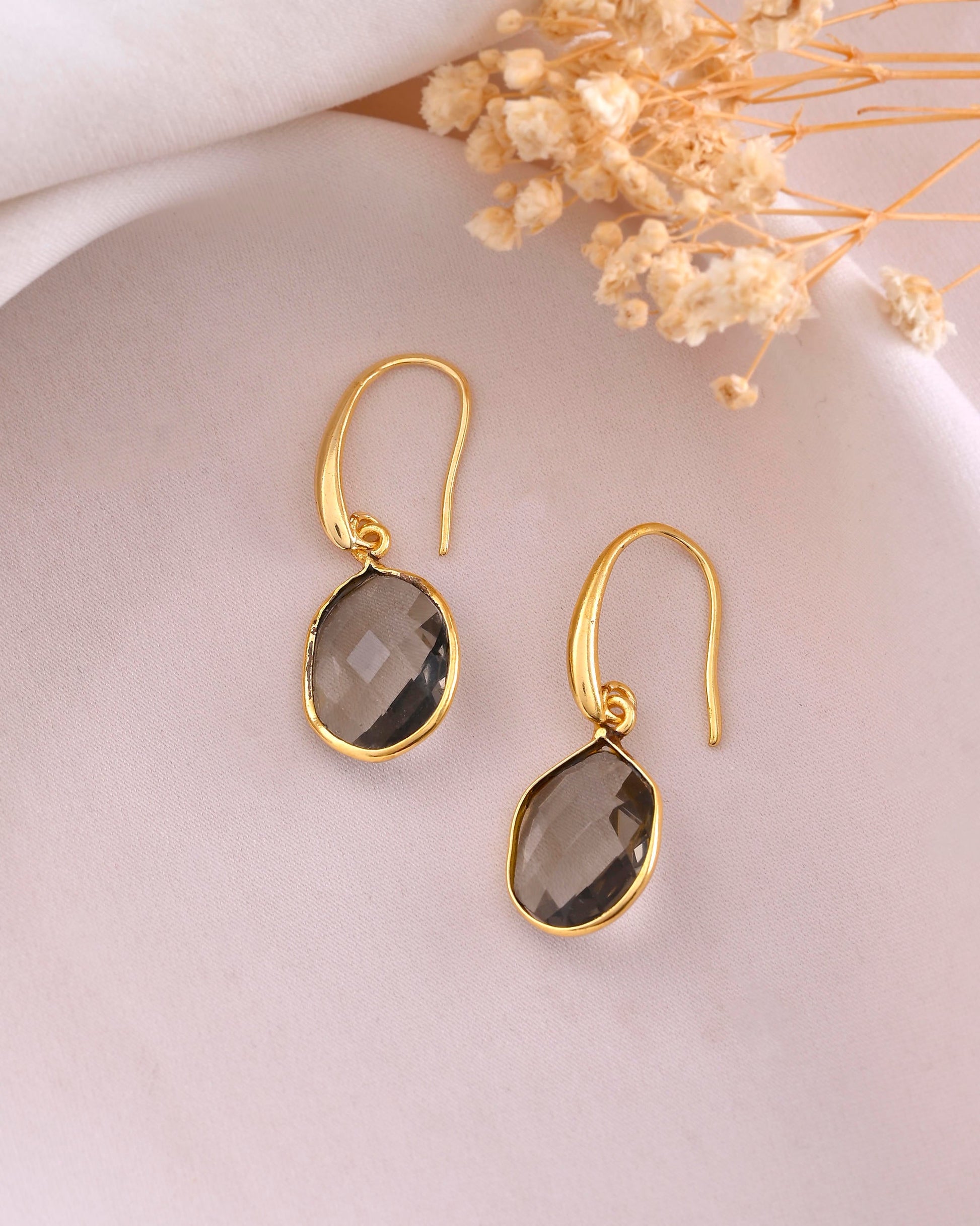 VOJ Gold-Polished Classic Stone Studded Drop Earrings VOJ (Valley Of Jewellery)