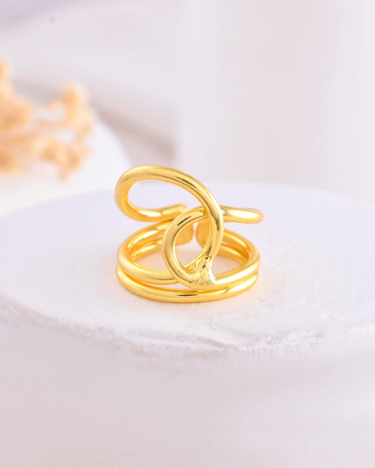 VOJ Gold-Polished Designer Anti Tarnish Finger Ring 
