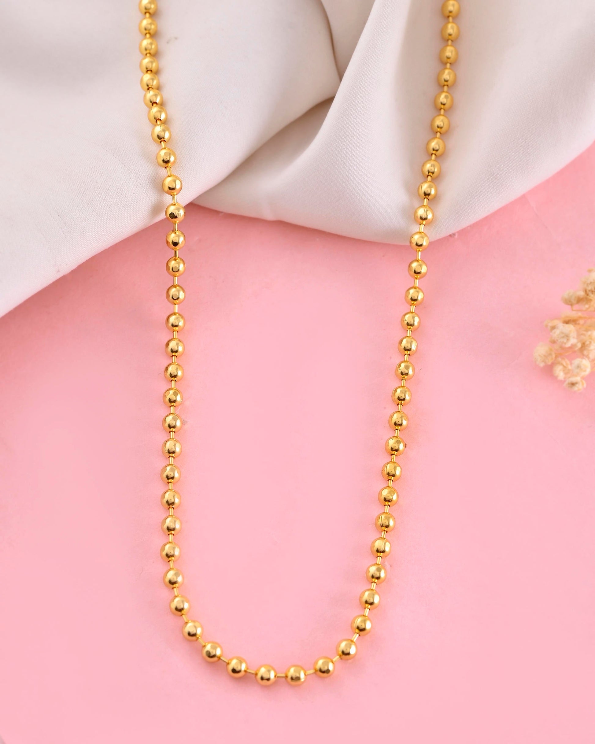 VOJ Gold-Polished Dotted Chain For Women 