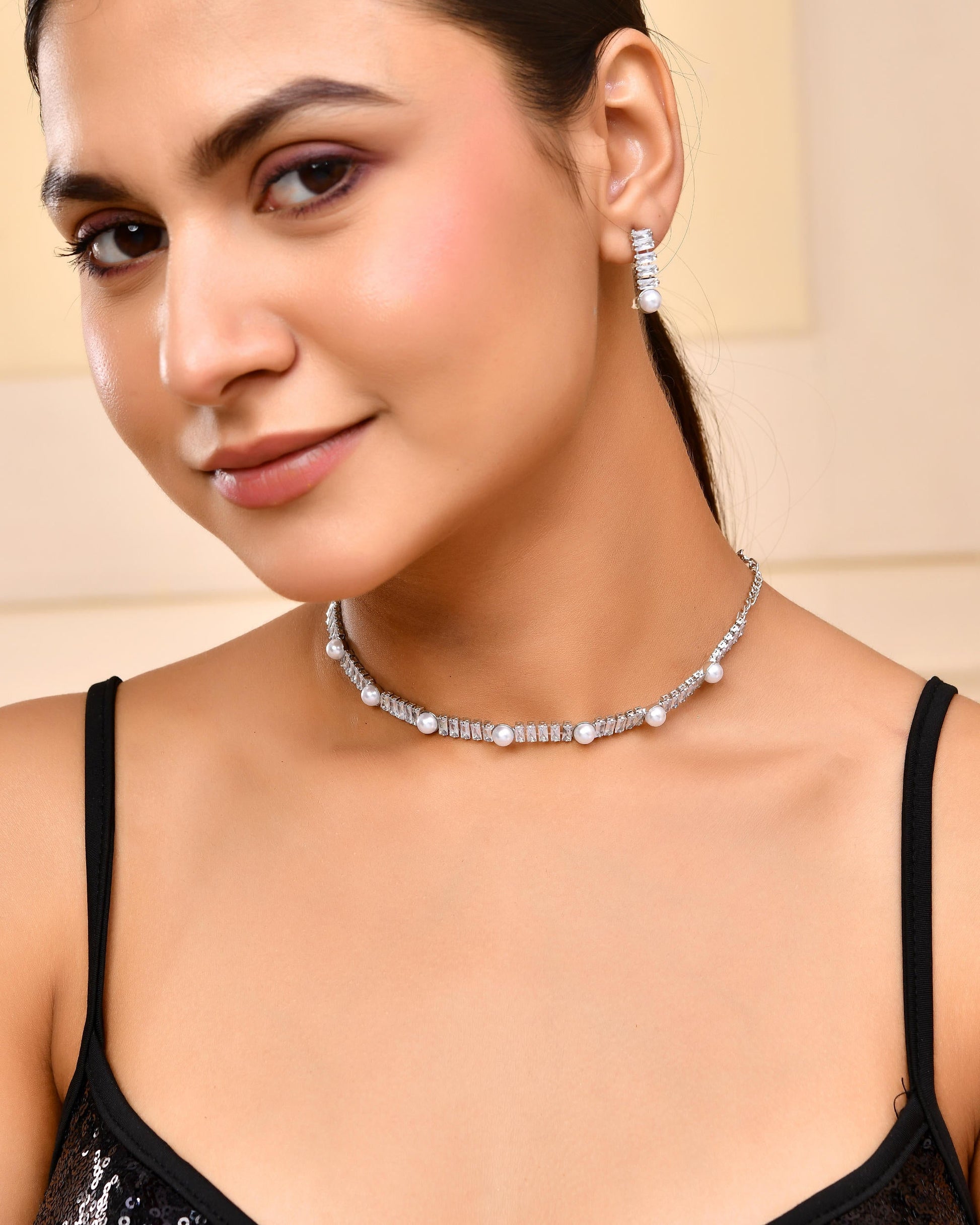 VOJ Silver Plated Pearl And Stone Studded Necklace Set VOJ (Valley Of Jewellery)