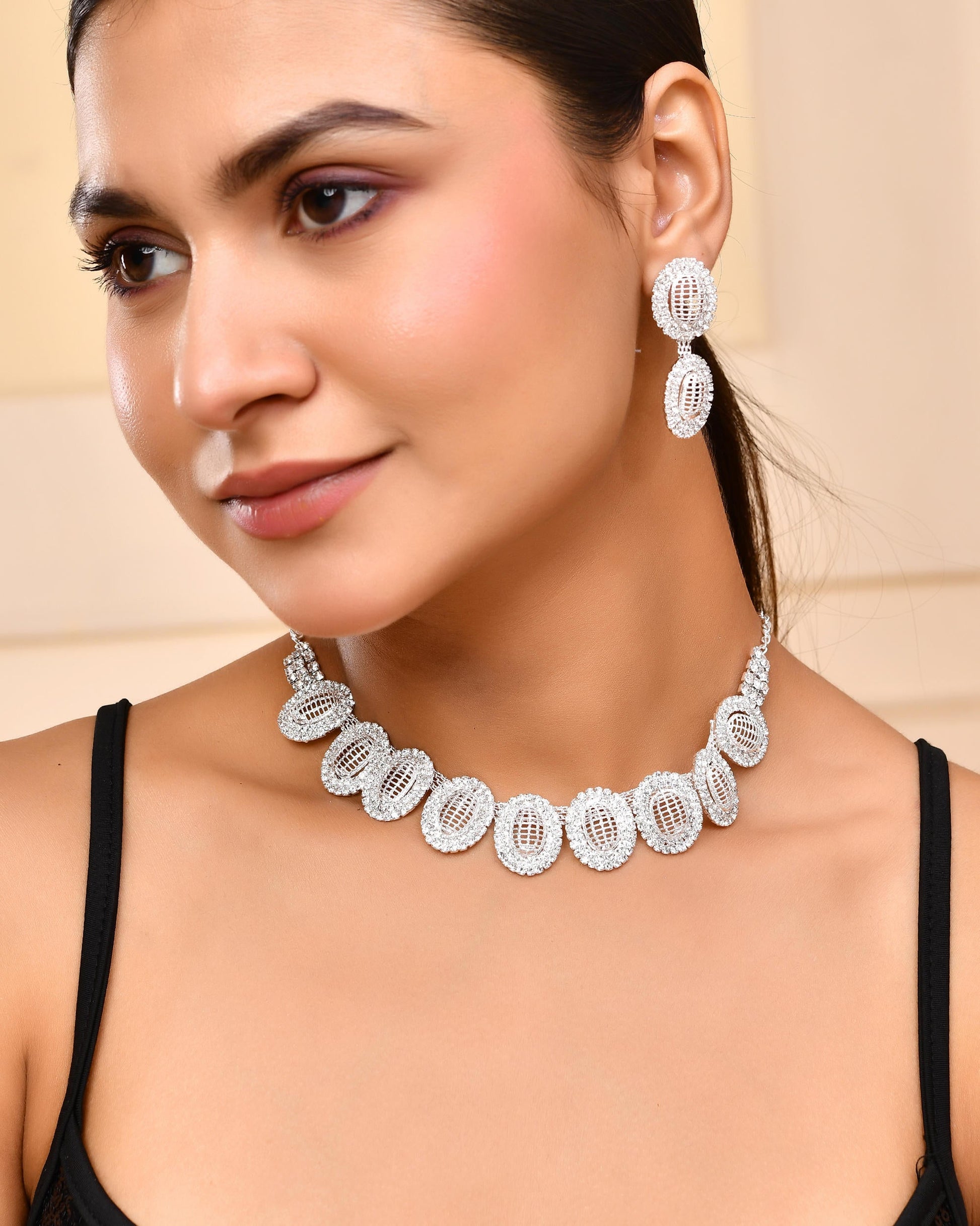 VOJ Silver-Plated Stones Studded Oval Shaped Jewellery Set VOJ (Valley Of Jewellery)