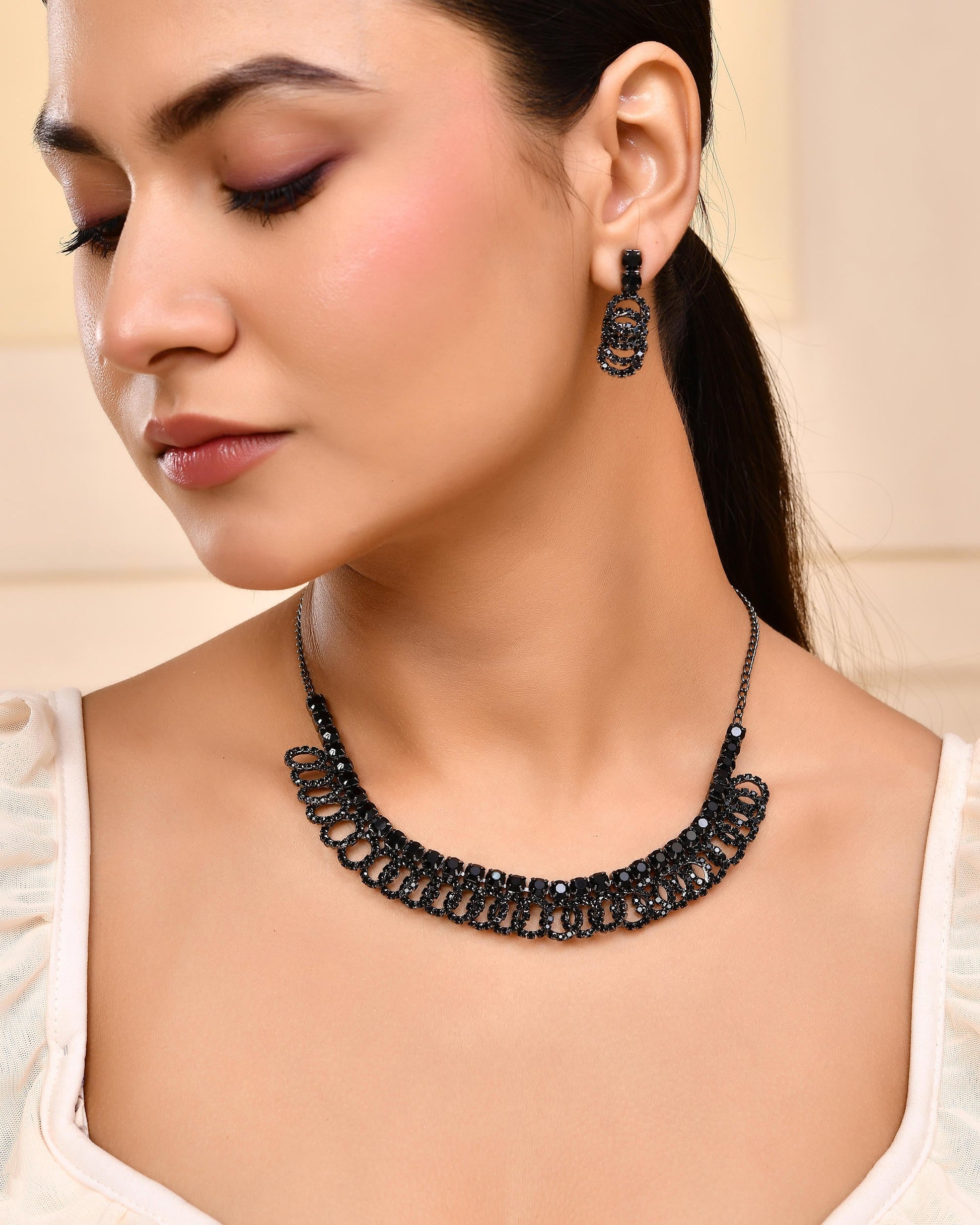 VOJ Black Circular Stone Studded Jewellery Set VOJ (Valley Of Jewellery)