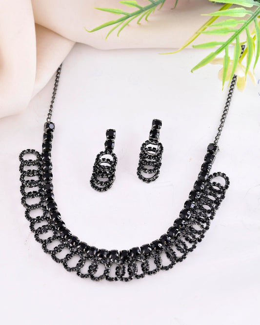 VOJ Black Circular Stone Studded Jewellery Set VOJ (Valley Of Jewellery)