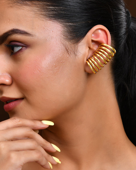VOJ Gold Polished Circular Openable Ear Cuff