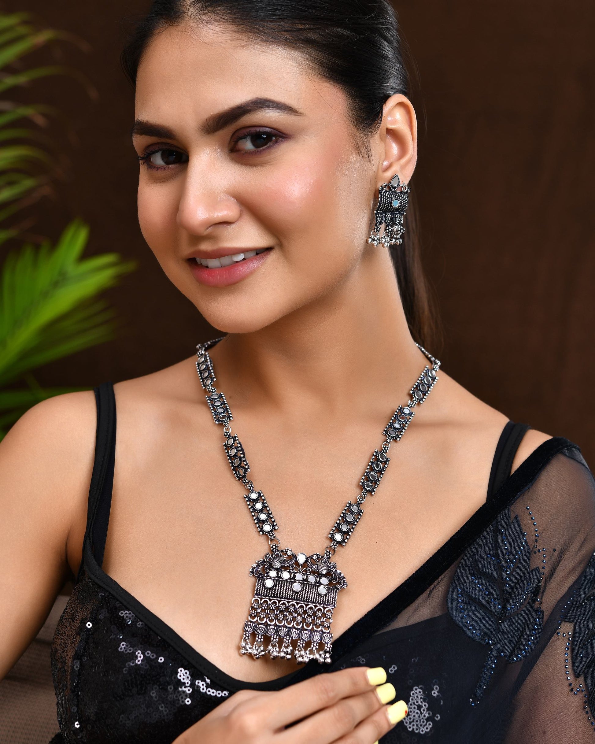 VOJ Oxidized Silver-Plated Stone-Studded Beaded Long Jewellery Set VOJ (Valley Of Jewellery)