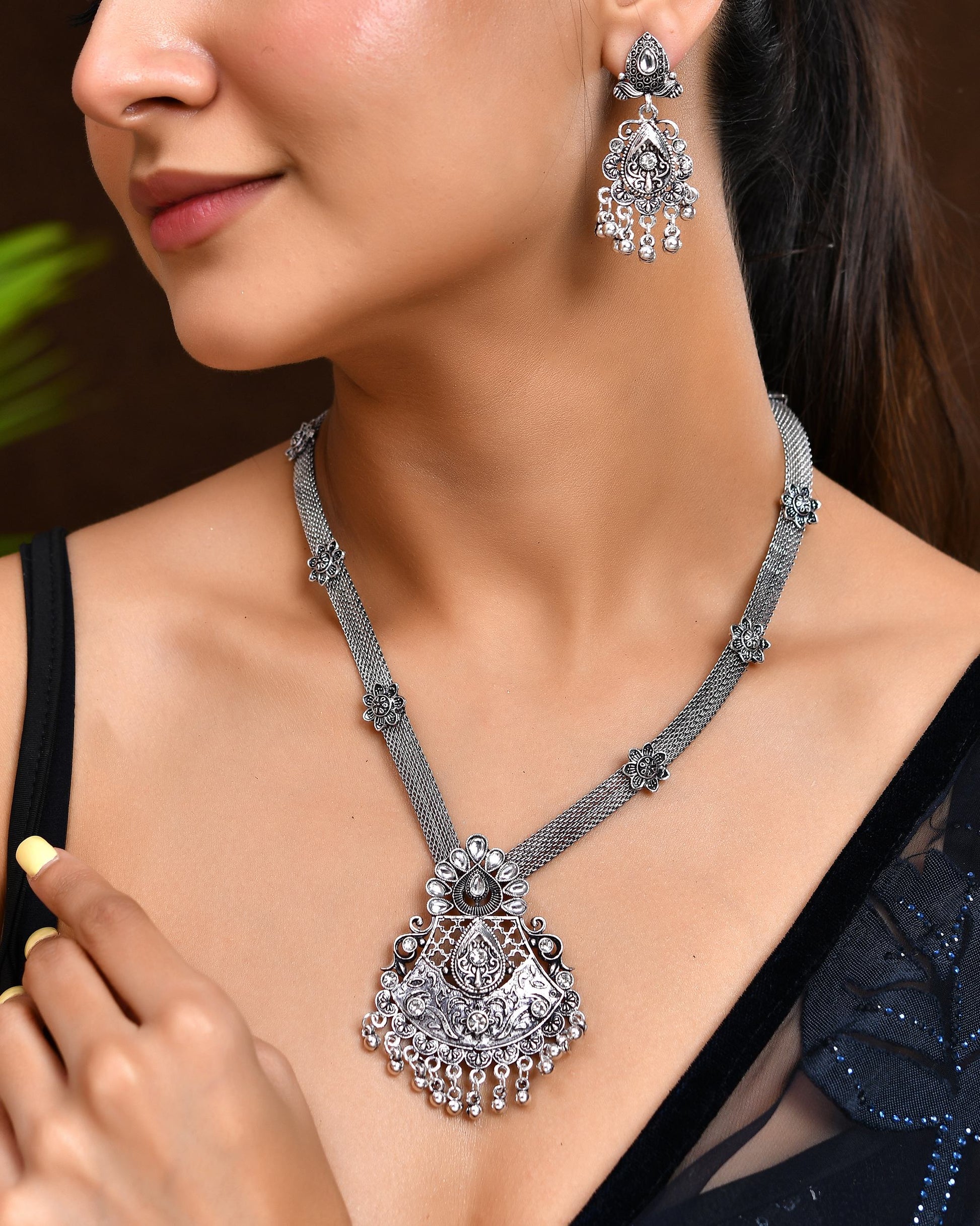 VOJ Oxidized Silver-Plated Artificial Beaded Long Jewellery Set VOJ (Valley Of Jewellery)